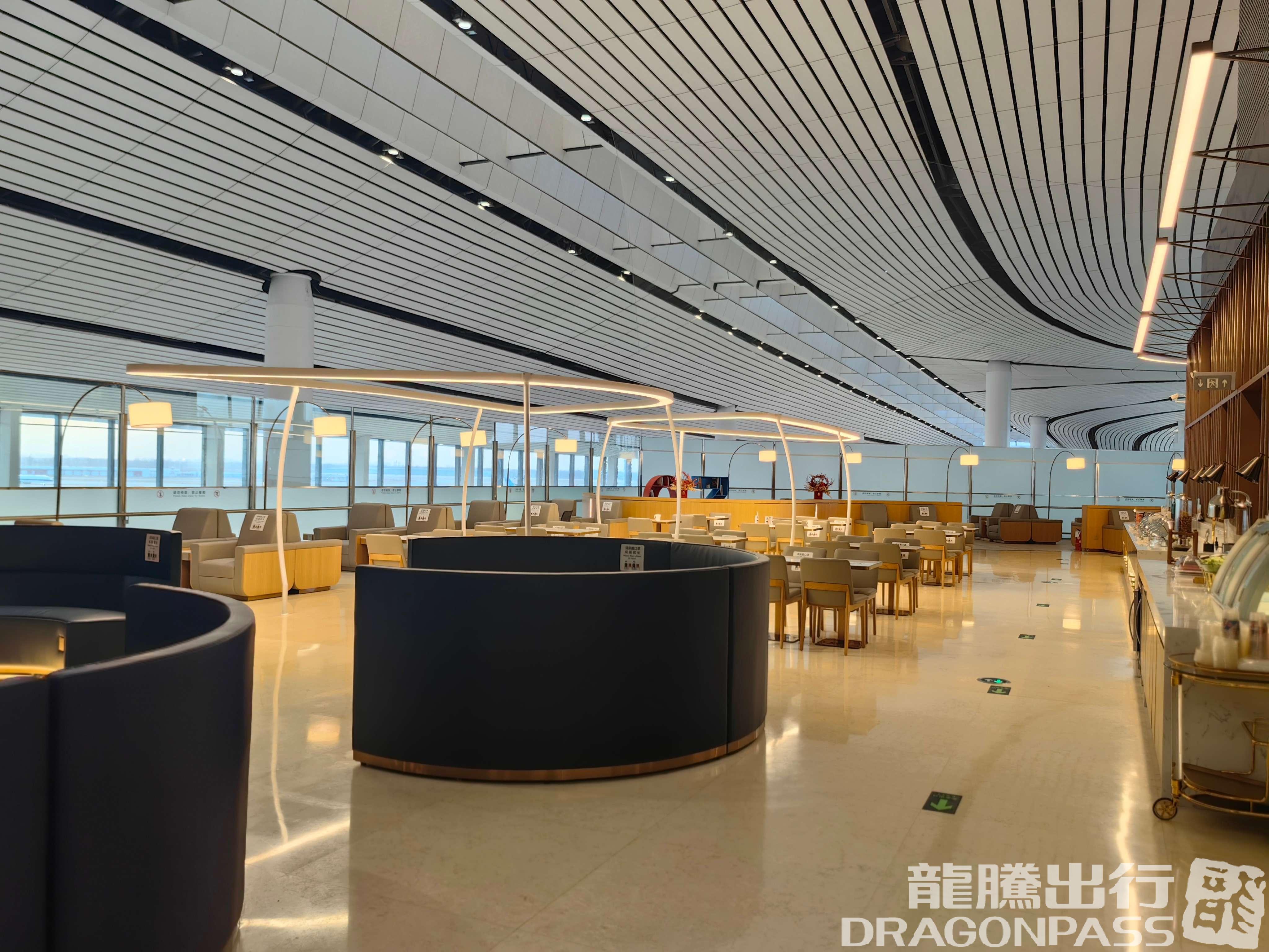 Бизнес-зал Southern Airline Golden/Sliver Card Member Lounge 3 в аэропорту Пекин Дасин (PKX)