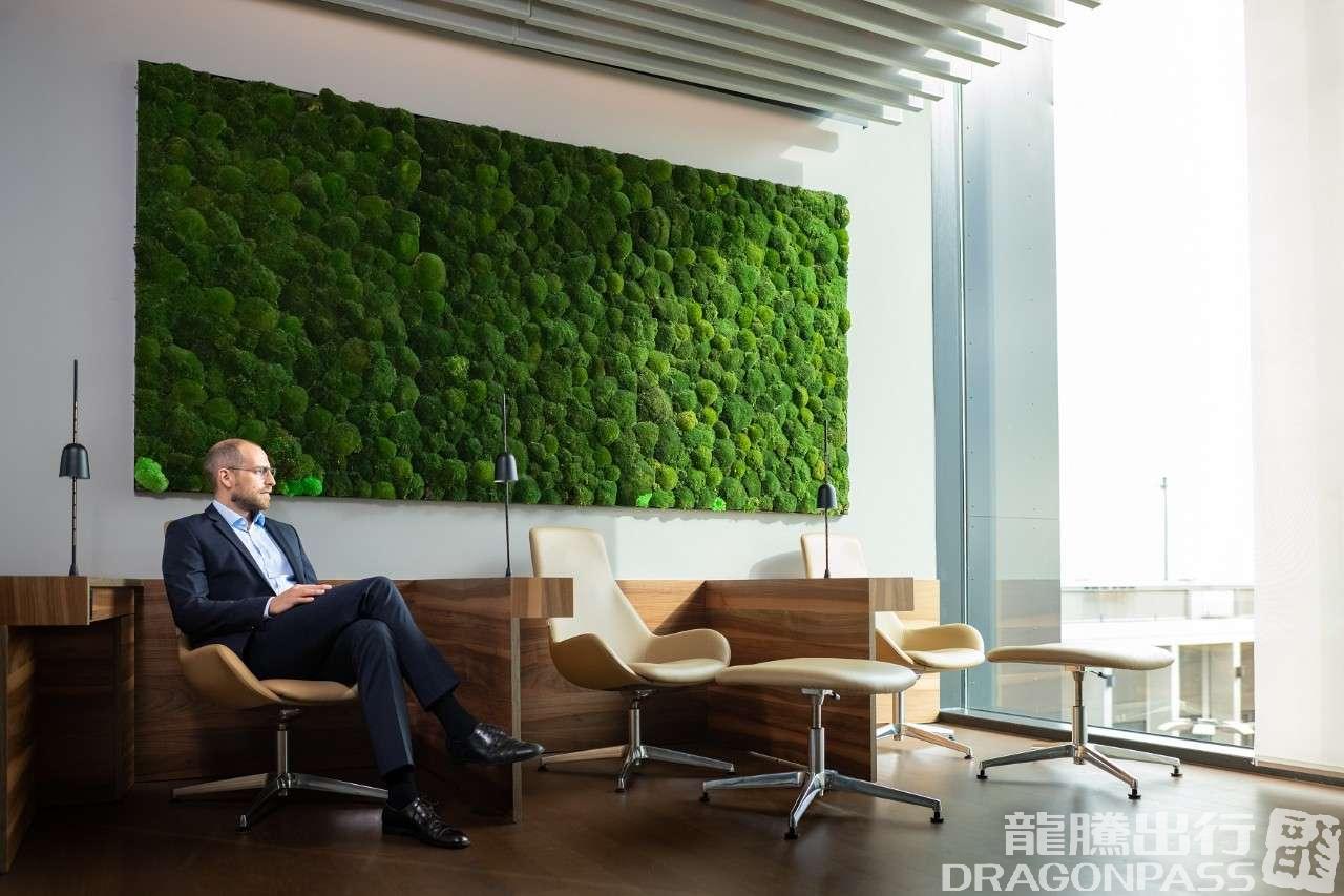 Бизнес-зал Lounge Tegel в аэропорту Бранденбург (BER)