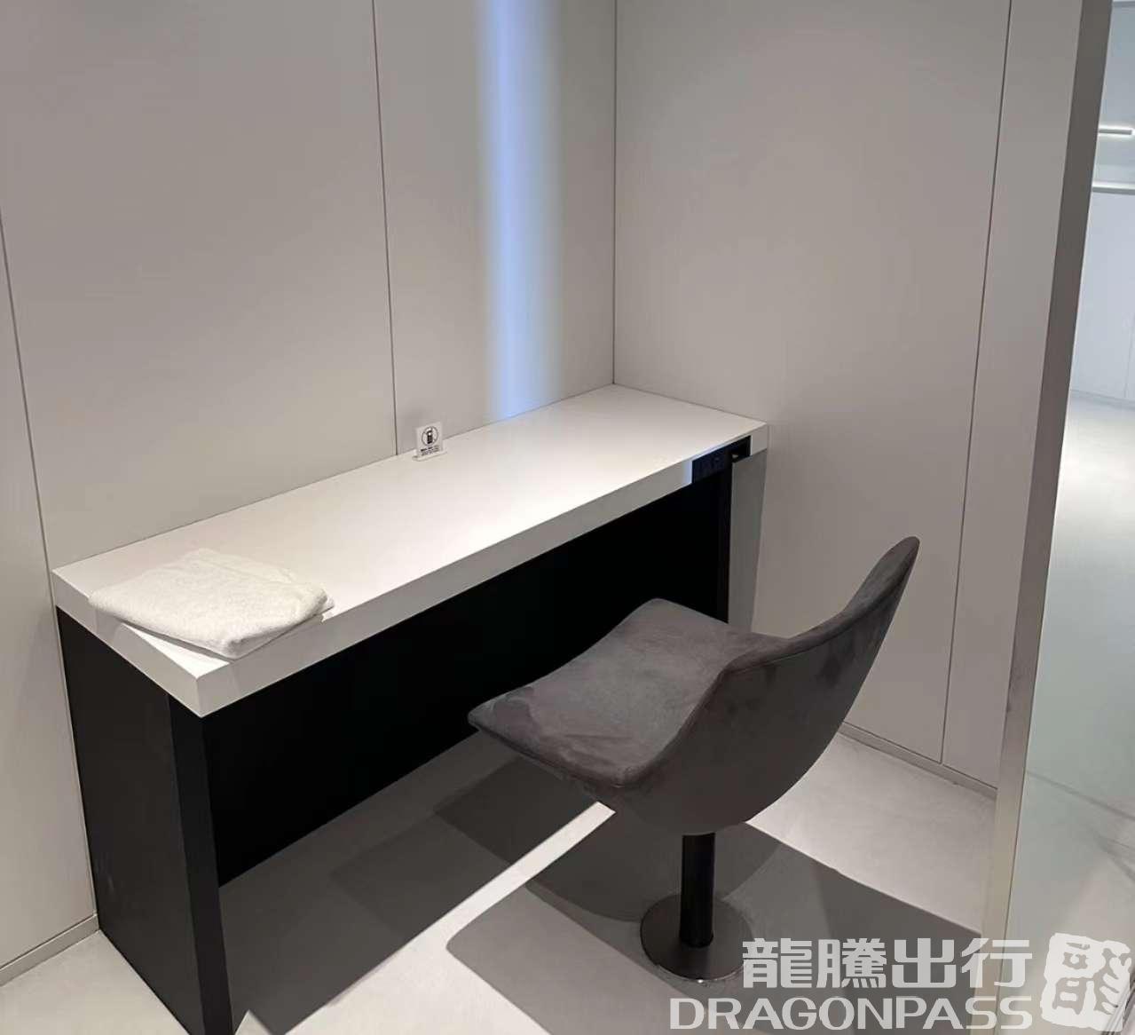 Бизнес-зал Power Lounge Premium в аэропорту Ханеда (HND)