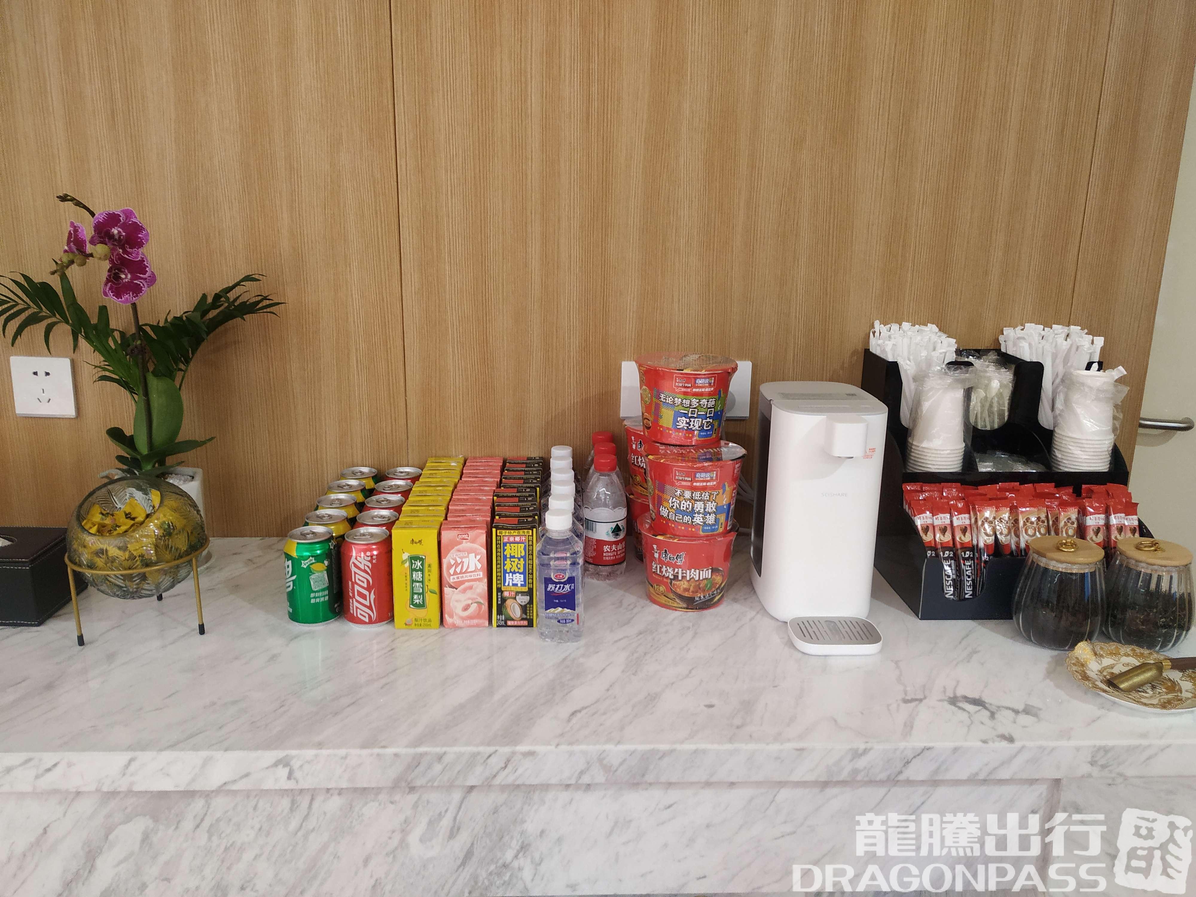 Бизнес-зал First class lounge в аэропорту Аэропорт Ляньюньган (LYG)