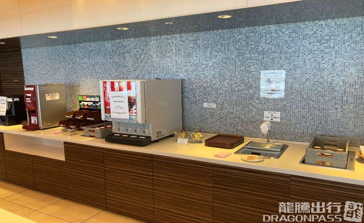 Бизнес-зал North Lounge в аэропорту Титосэ (CTS)