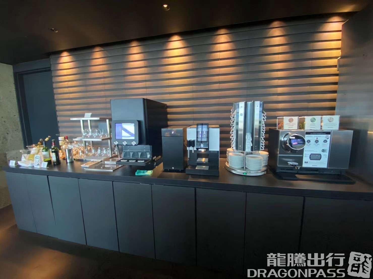 Бизнес-зал North Lounge в аэропорту Титосэ (CTS)