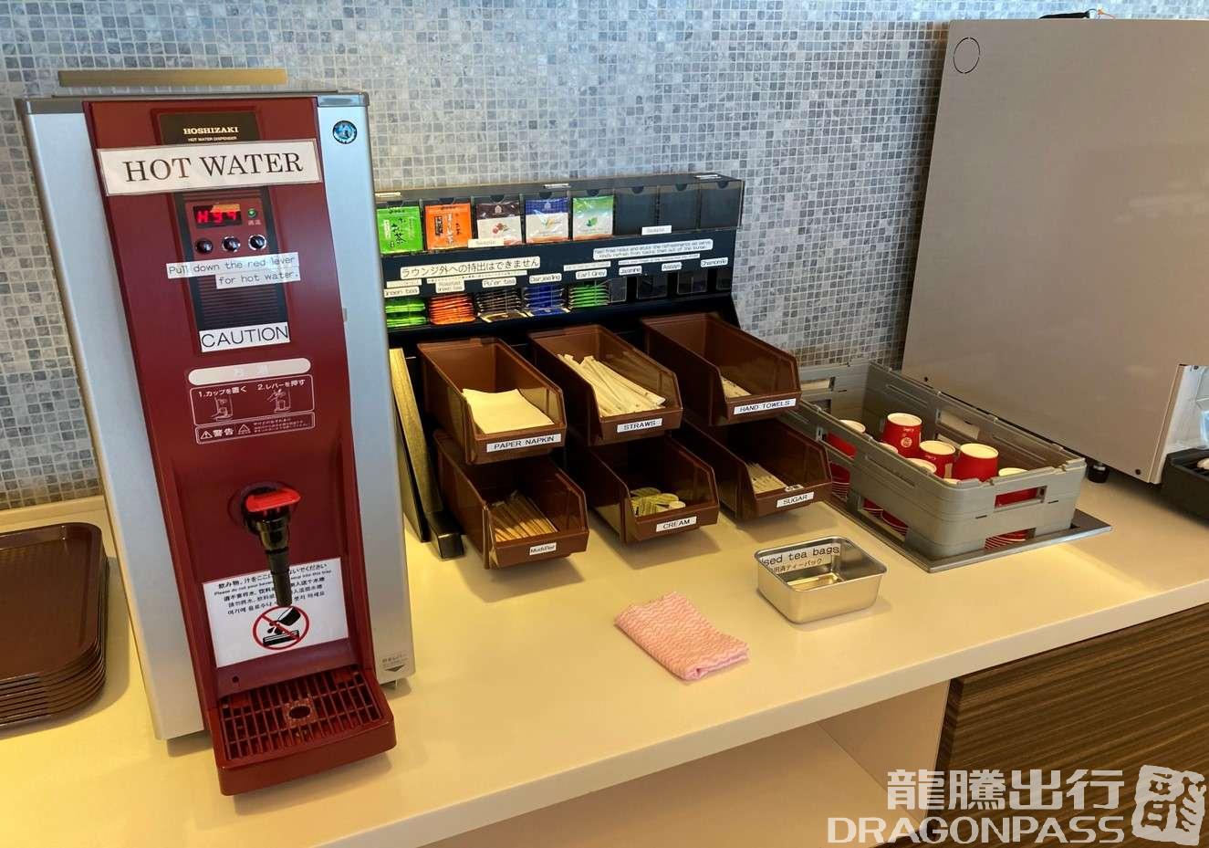 Бизнес-зал North Lounge в аэропорту Титосэ (CTS)