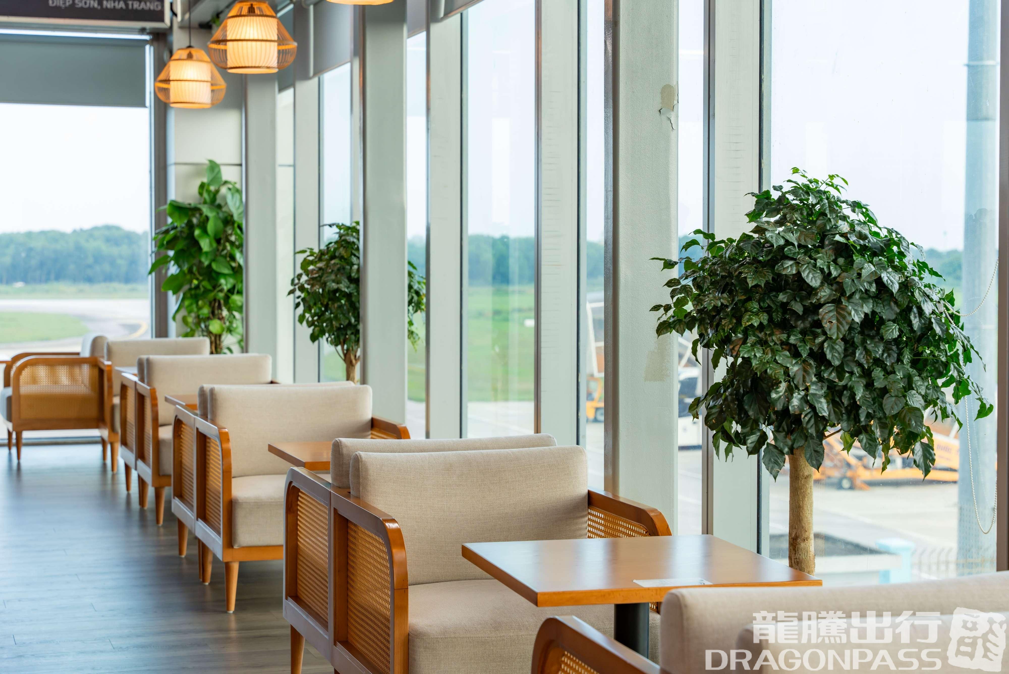 Бизнес-зал Vinh Business Lounge в аэропорту Винь (VII)