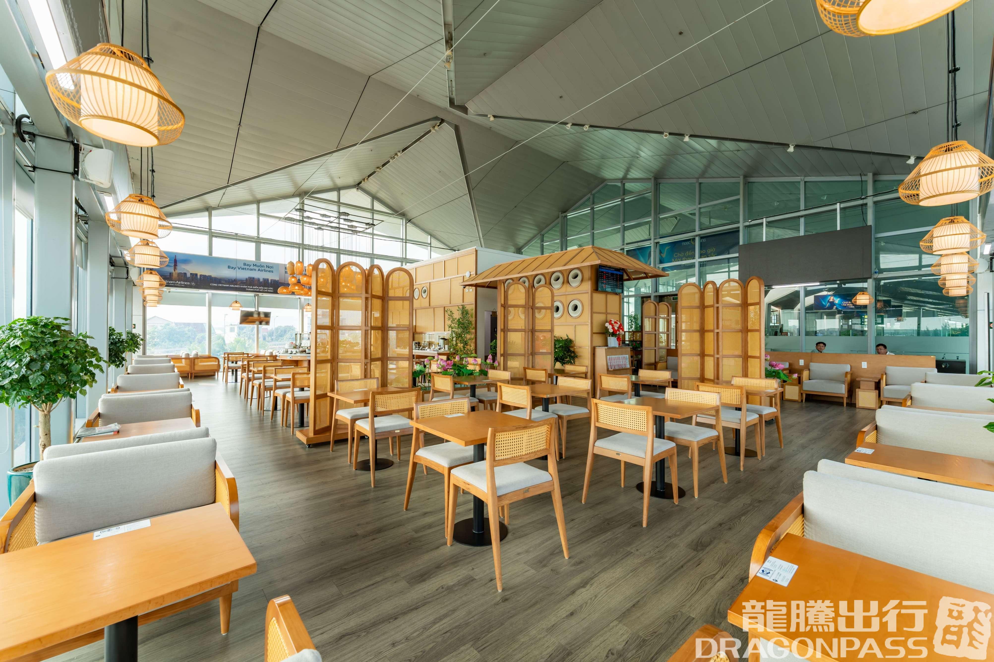 Бизнес-зал Vinh Business Lounge в аэропорту Винь (VII)