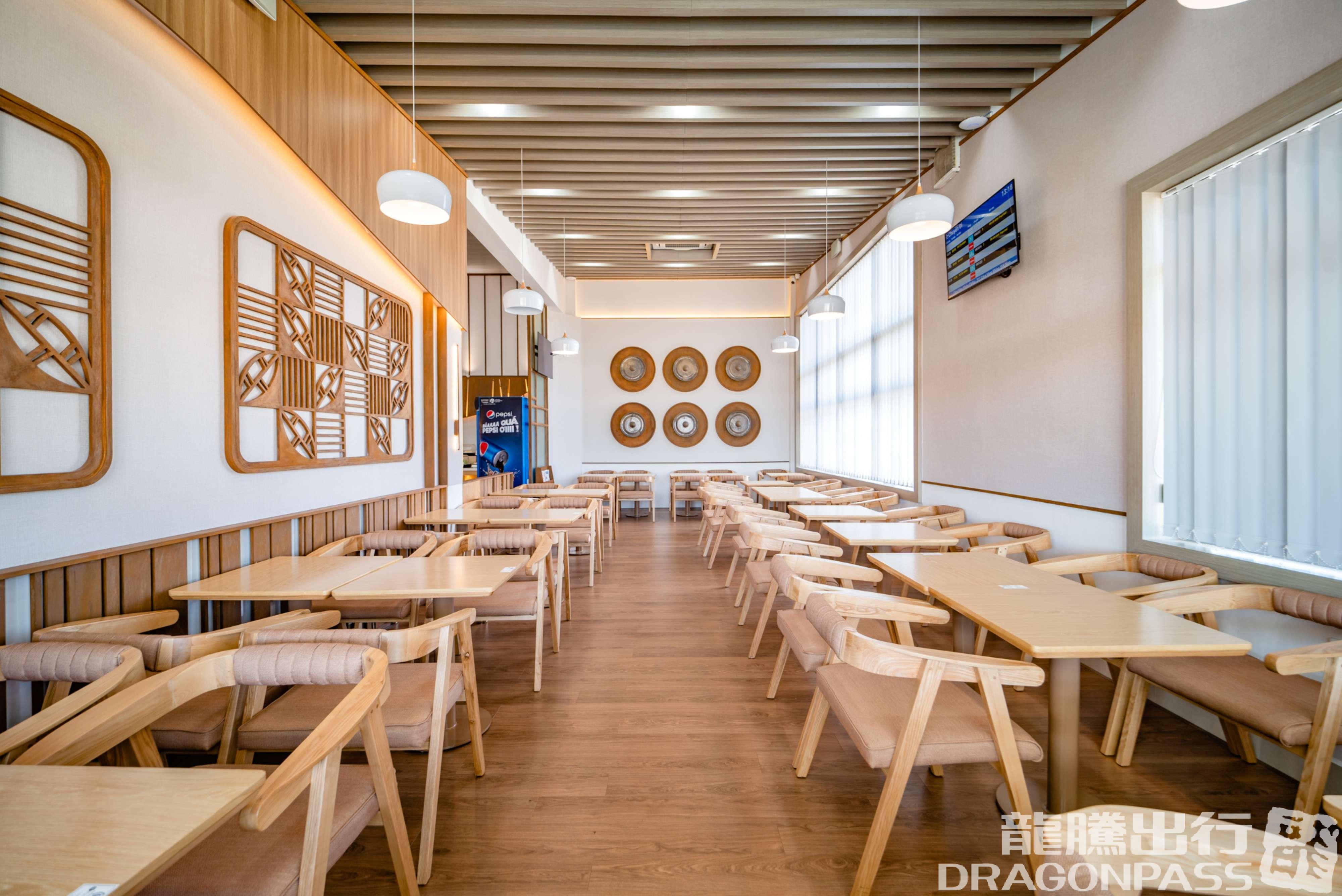 Бизнес-зал Pleiku Business Lounge в аэропорту Аэропорт Плейку (PXU)