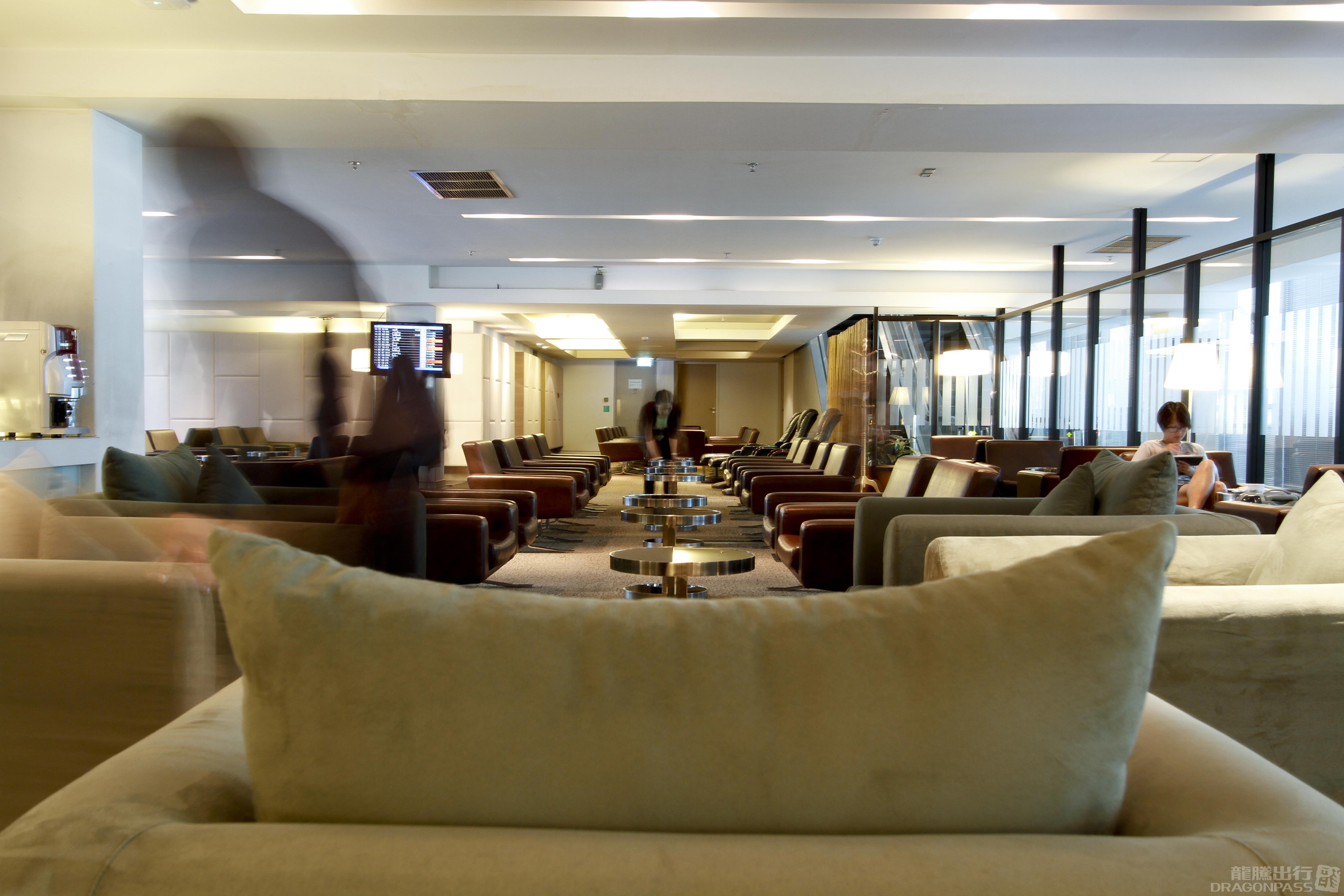 Бизнес-зал Miracle First Class Lounge (Concourse A) в аэропорту Суварнабхуми (BKK)