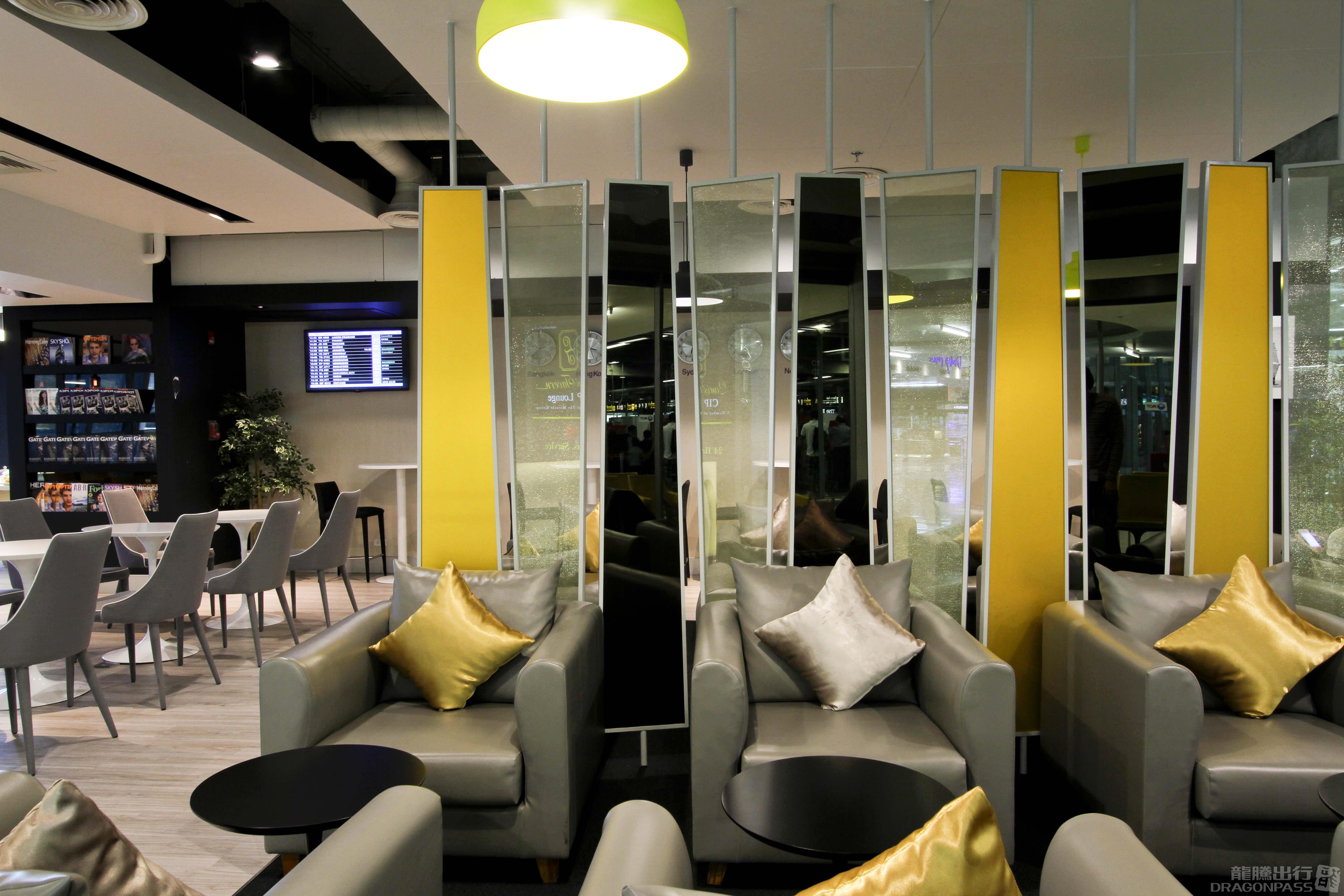 Бизнес-зал Miracle First Class Lounge (Concourse C - Level 3) в аэропорту Суварнабхуми (BKK)
