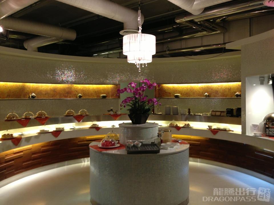 Бизнес-зал Miracle First Class Lounge (First Class Lounge ) в аэропорту Суварнабхуми (BKK)