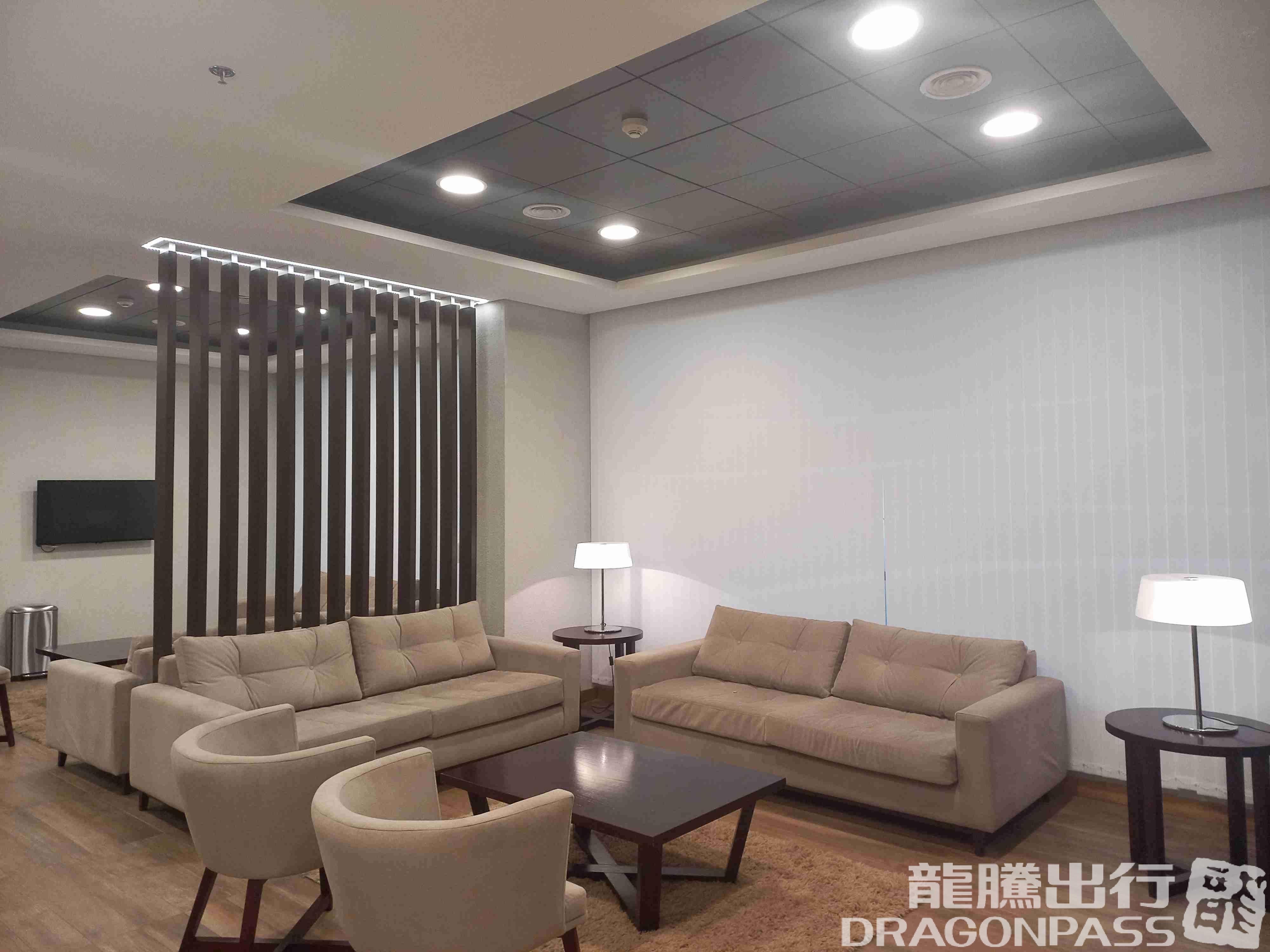 Бизнес-зал Comodoro by AMAE Lounge в аэропорту Аэропорт Интернасьональ Хенераль Энрике Москони (CRD)