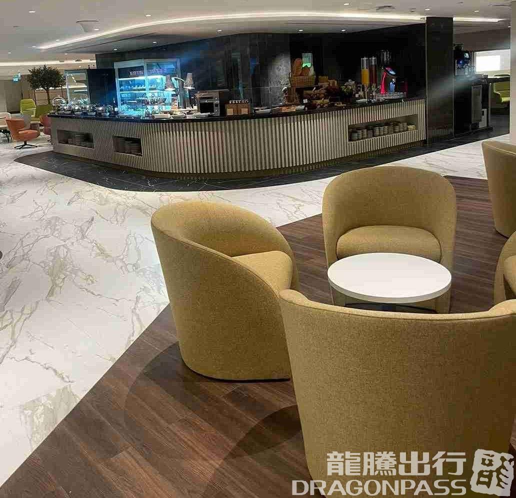 Бизнес-зал Pearl Lounge в аэропорту Абу-Даби (AUH)