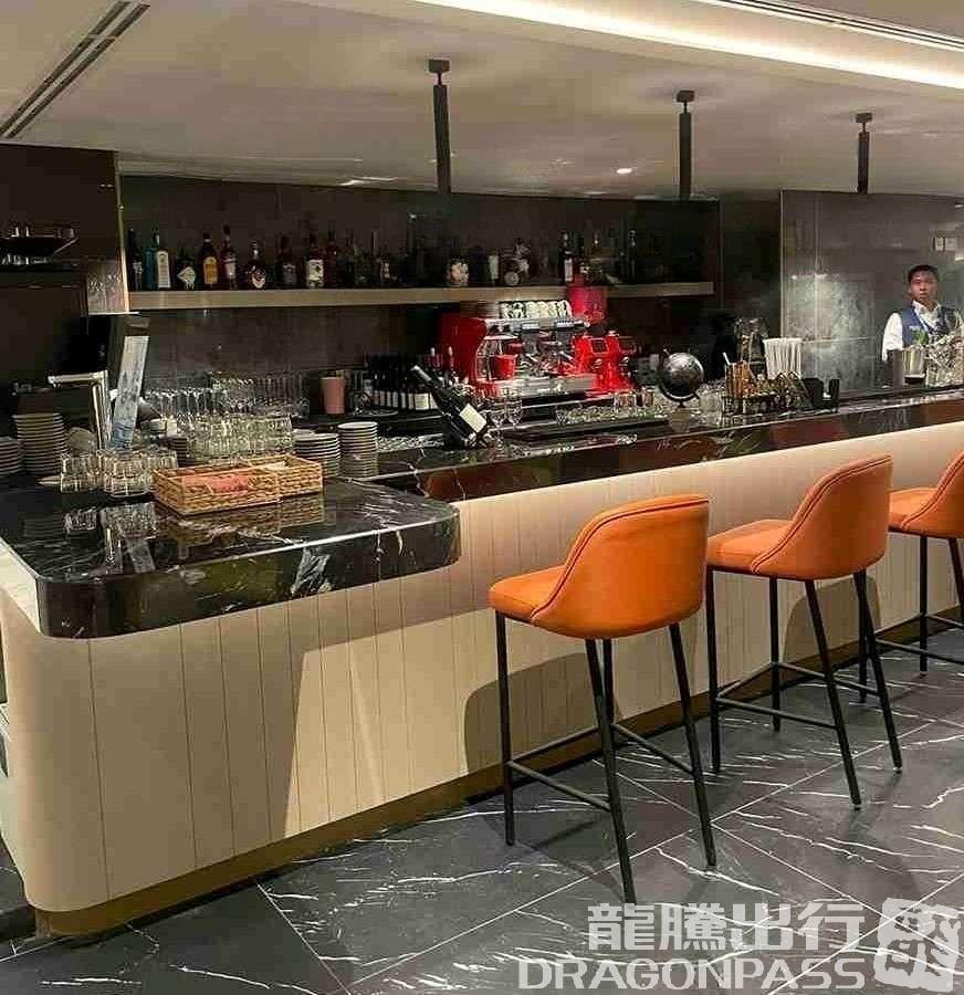 Бизнес-зал Pearl Lounge в аэропорту Абу-Даби (AUH)