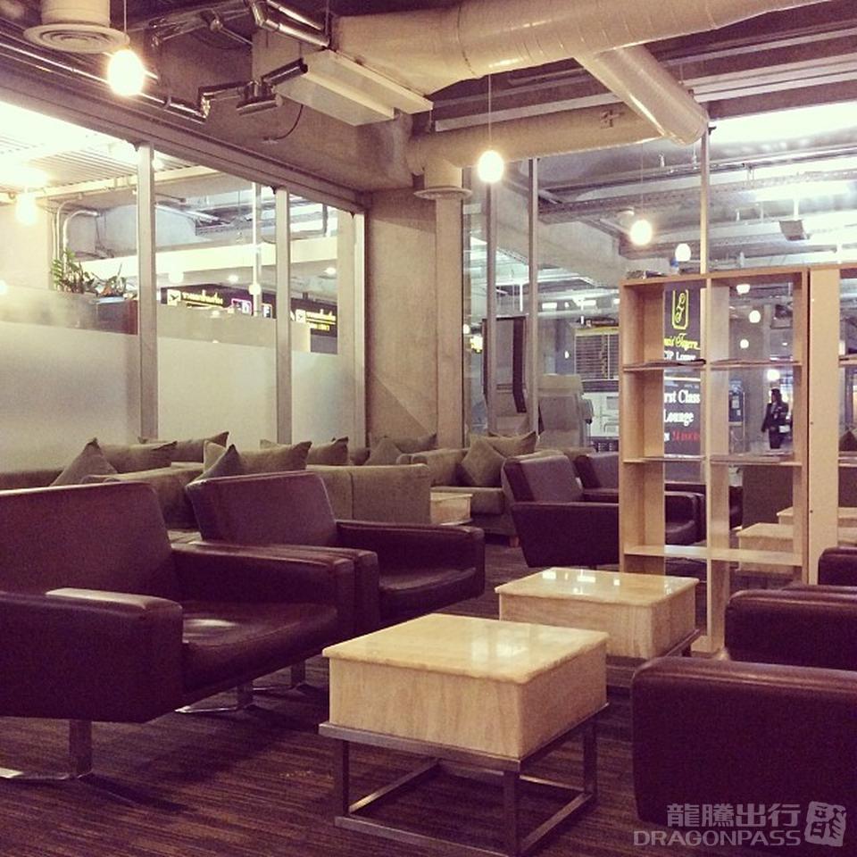 Бизнес-зал Miracle First Class Lounge (Concourse G - Level 3,G2) в аэропорту Суварнабхуми (BKK)