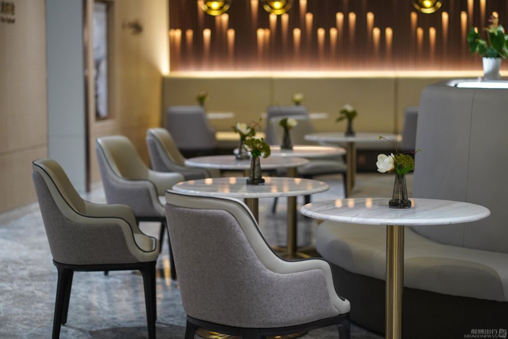 Бизнес-зал VIP Lounge No.135 (S1 Intl) в аэропорту Пудун (PVG)