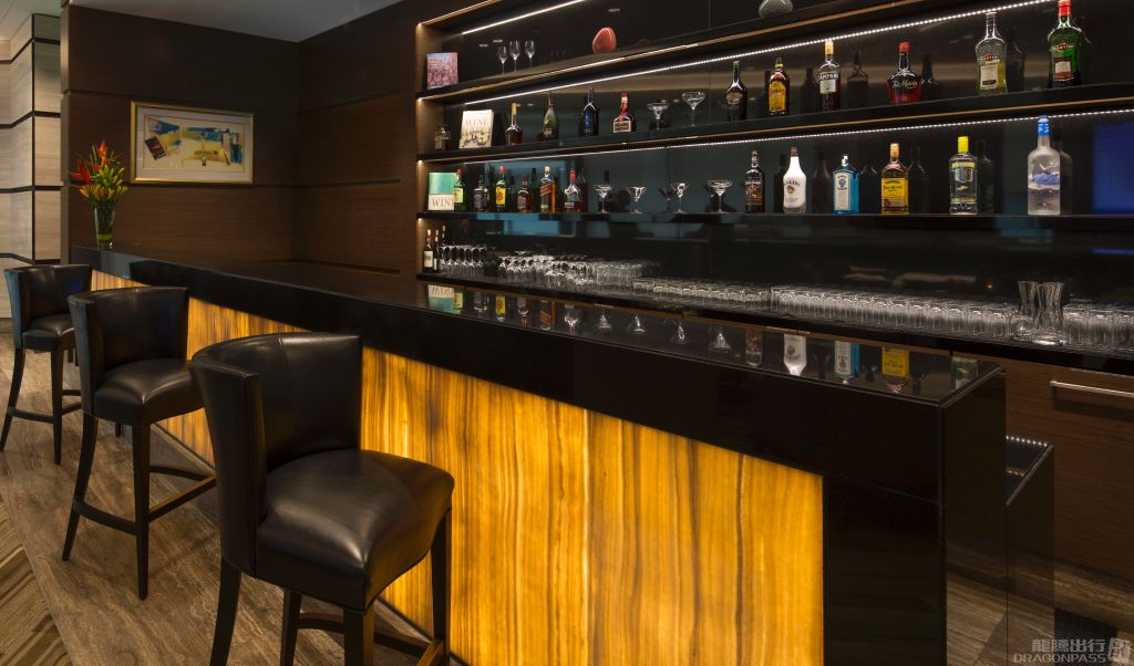 Бизнес-зал Ahlan First Class Lounge (Concourse D) в аэропорту Дубай (DXB)