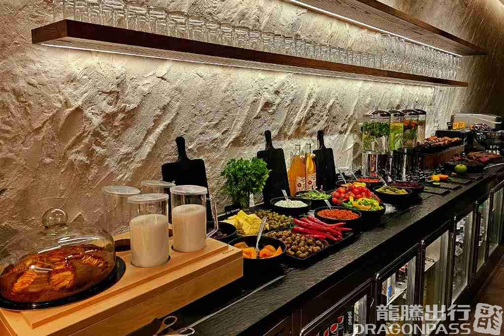 Бизнес-зал Scanderbeg VIP Lounge в аэропорту Тирана (TIA)