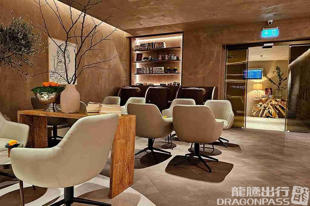 Бизнес-зал Scanderbeg VIP Lounge в аэропорту Тирана (TIA)