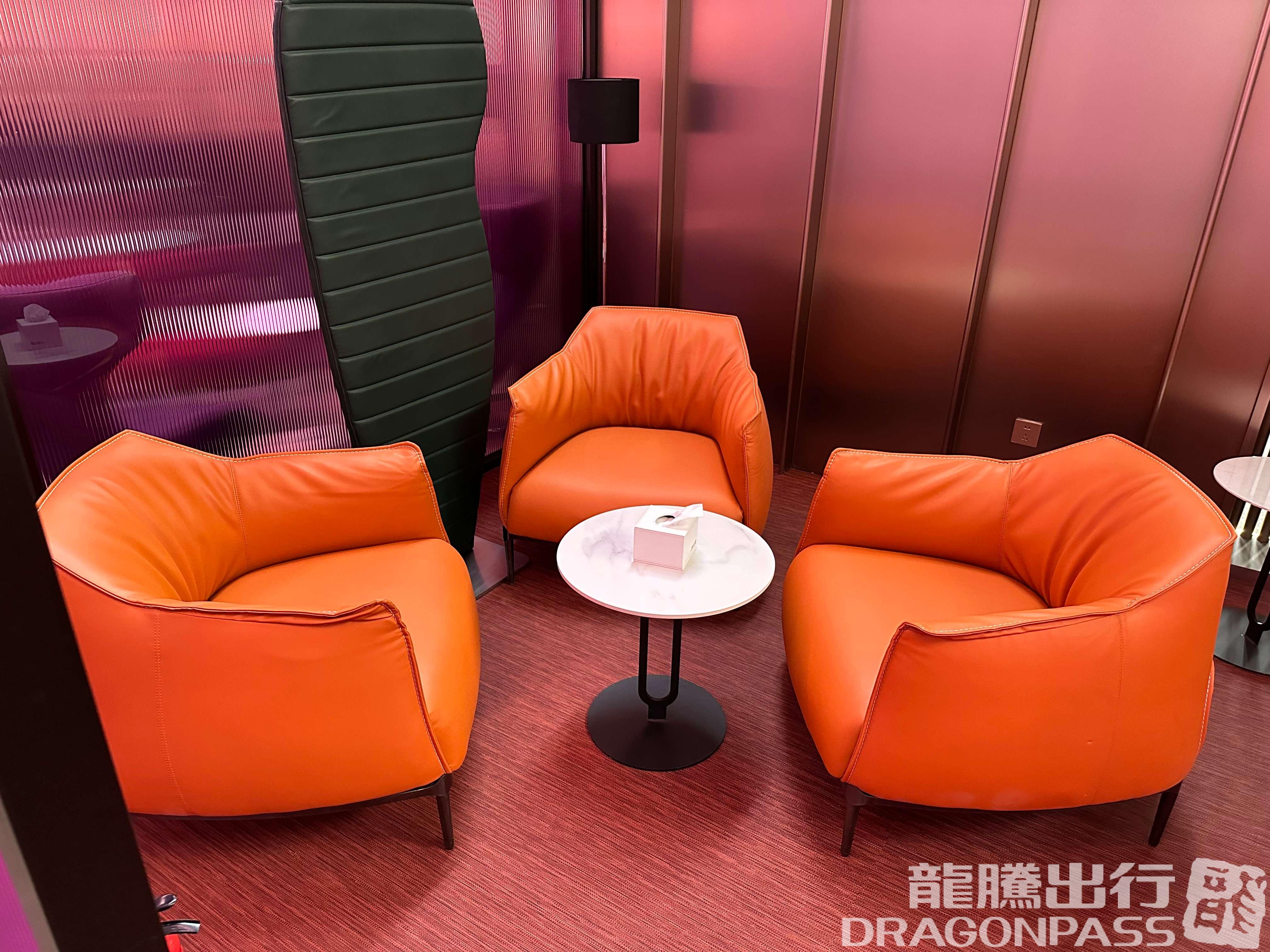Бизнес-зал Beijing Capital V6 Lounge (T2 Domestic) в аэропорту Шоуду (PEK)