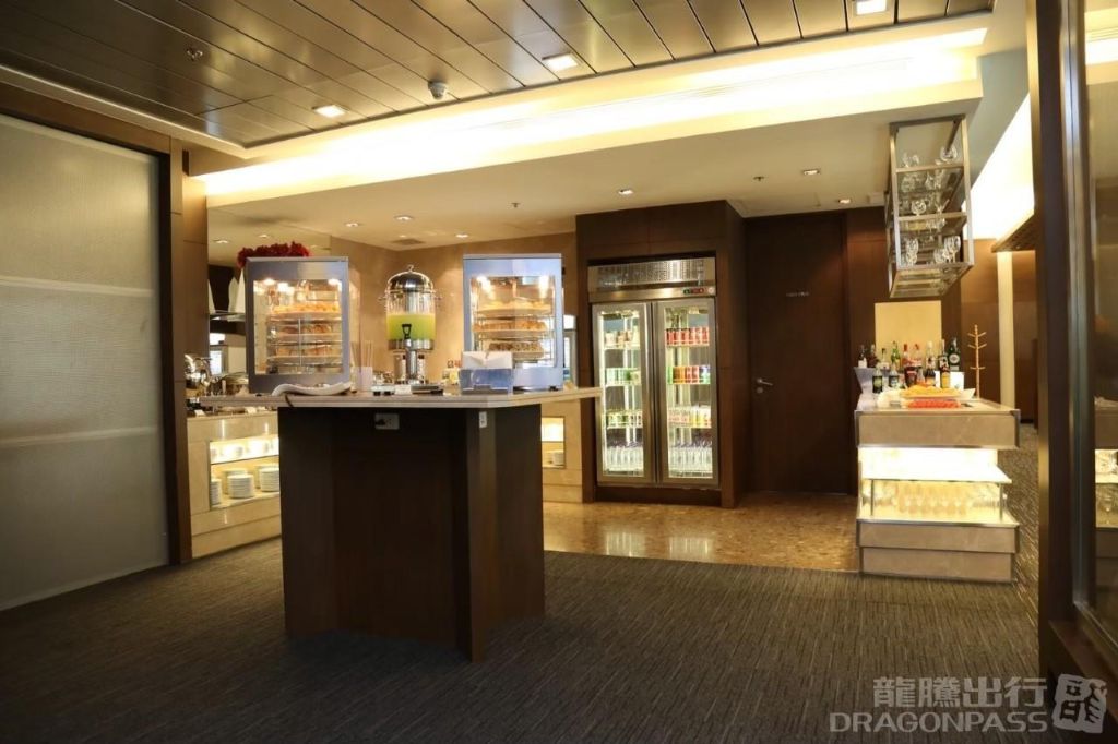 Бизнес-зал Miracle First Class Lounge (Concourse A1) в аэропорту Суварнабхуми (BKK)