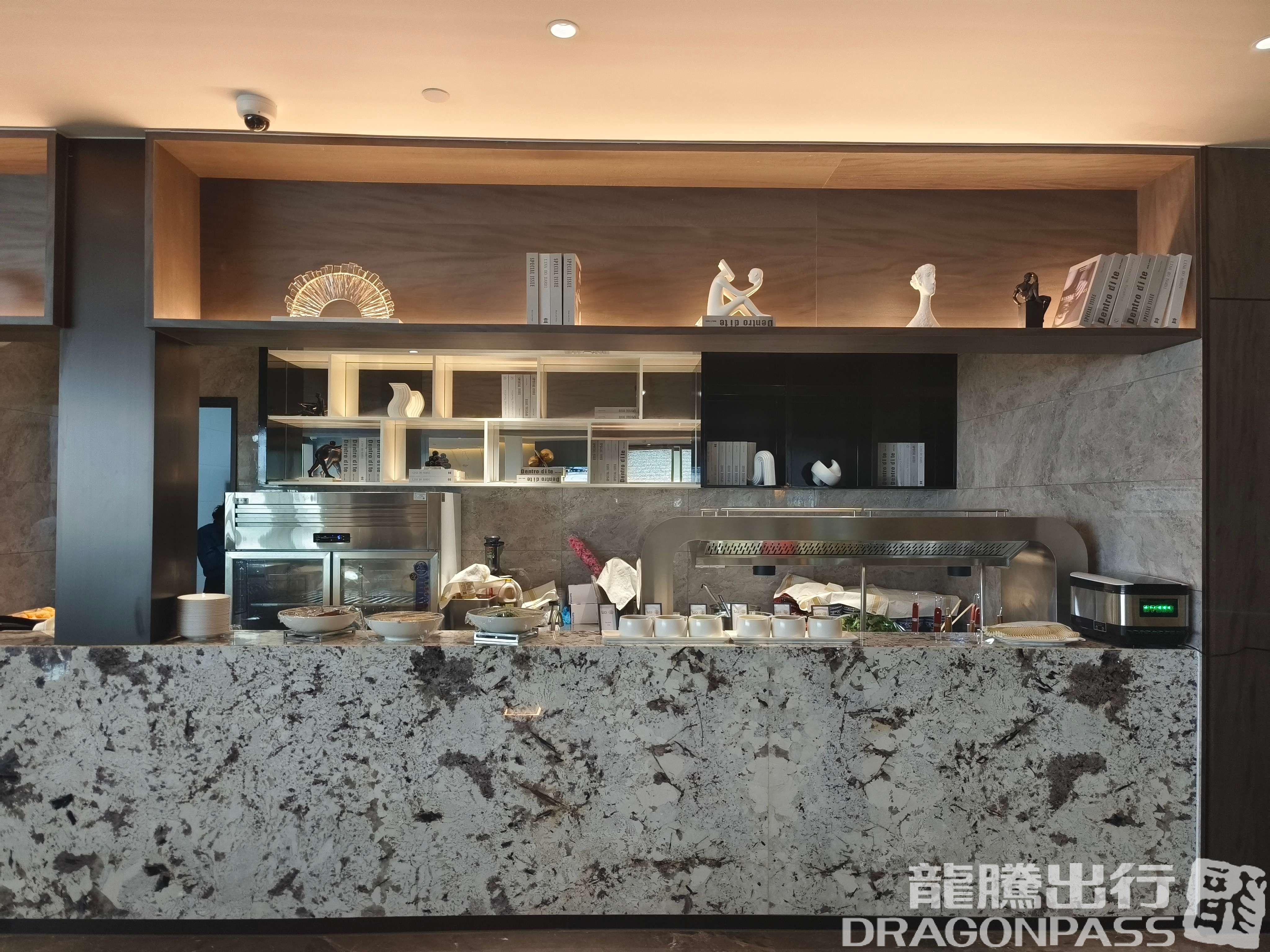 Бизнес-зал International Lounge VIP CLUB5 (T1 International) в аэропорту Циндао Лютин (TAO)