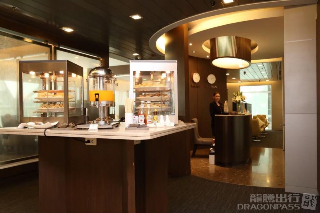 Бизнес-зал Miracle First Class Lounge (Concourse A1) в аэропорту Суварнабхуми (BKK)