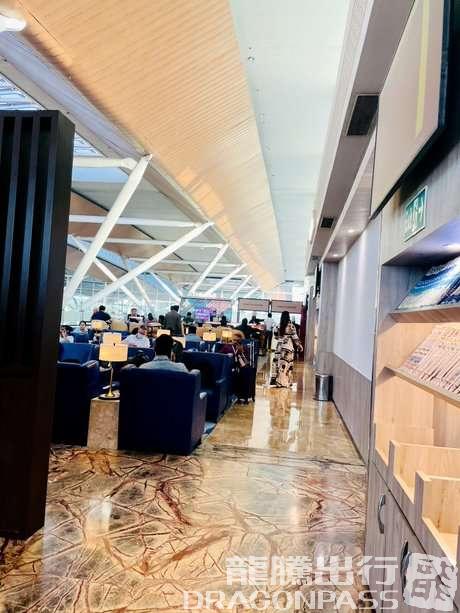 Бизнес-зал Encalm Lounge (Domestic T1D) в аэропорту Индира Ганди (DEL)