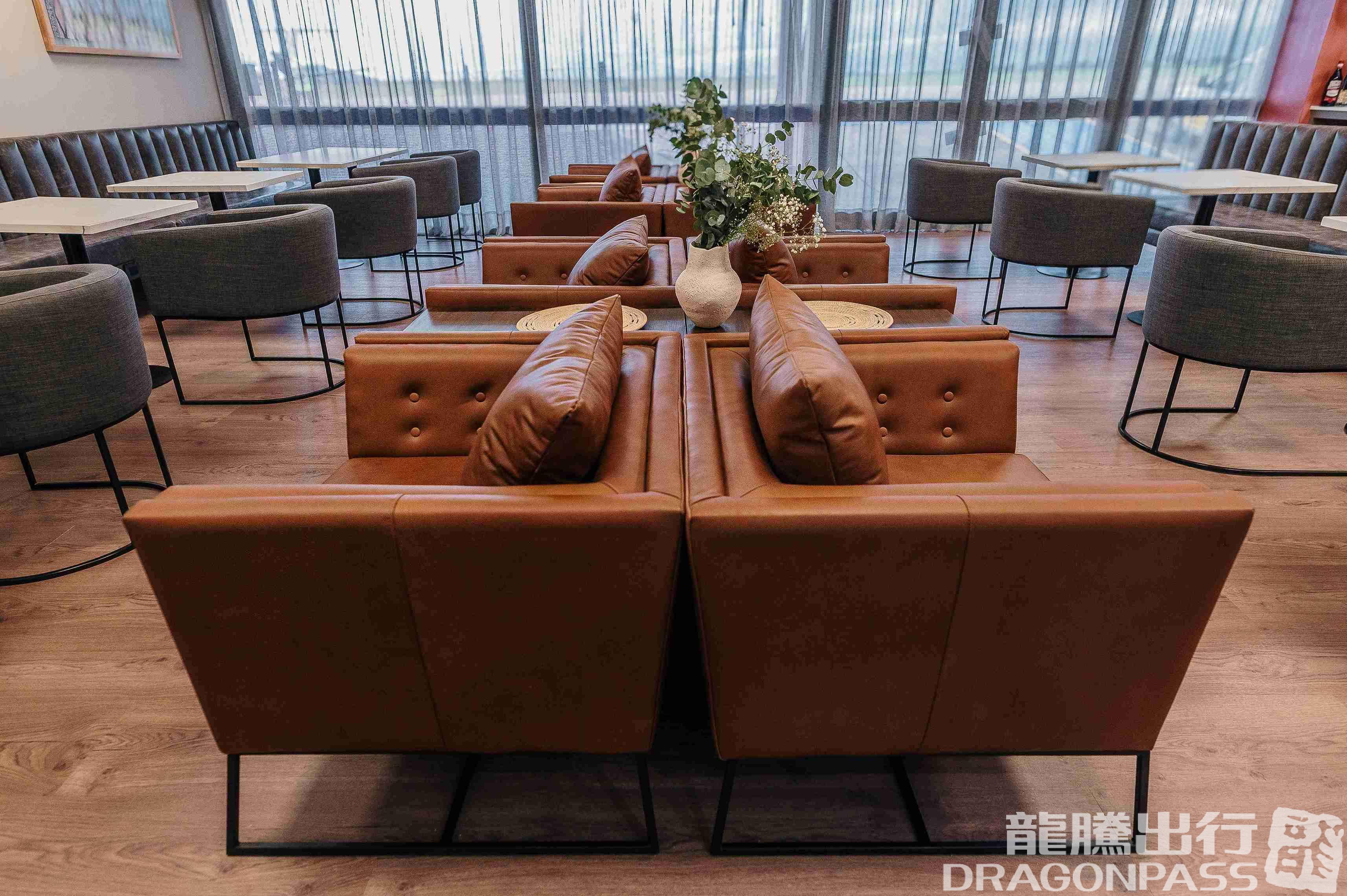 Бизнес-зал Salta by AMAE Lounge в аэропорту Мартин Мигель де Гуэмес (SLA)