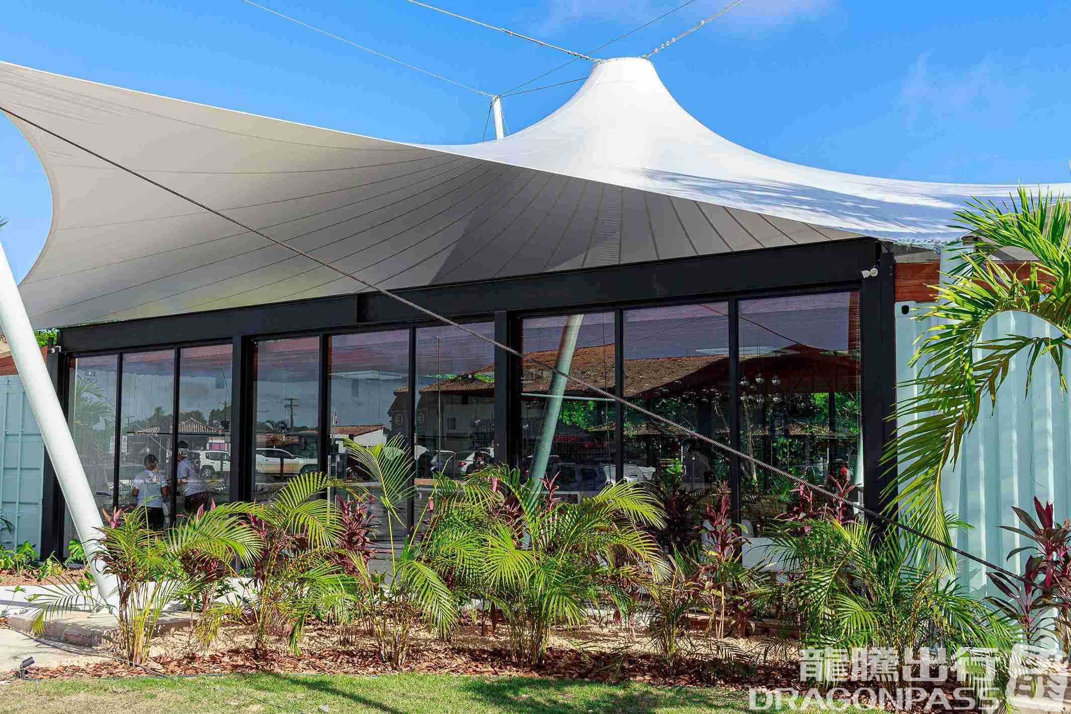 Бизнес-зал BRT Lounges в аэропорту Порту-Сегуру (BPS)