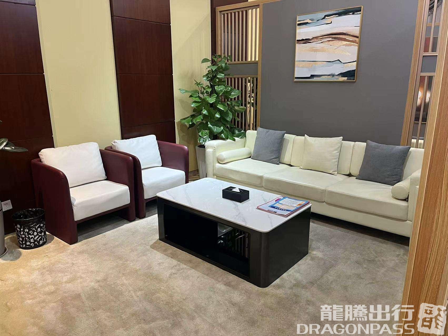 Бизнес-зал VIP Business Lounge (Main Terminal) в аэропорту Аэропорт Шиянь Уданшань (WDS)