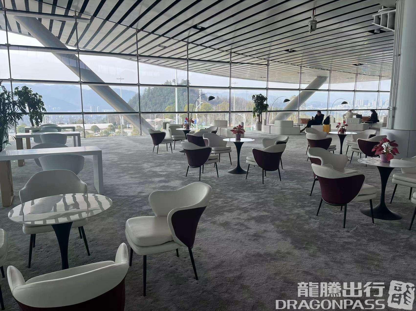 Бизнес-зал VIP Business Lounge (Main Terminal) в аэропорту Аэропорт Шиянь Уданшань (WDS)