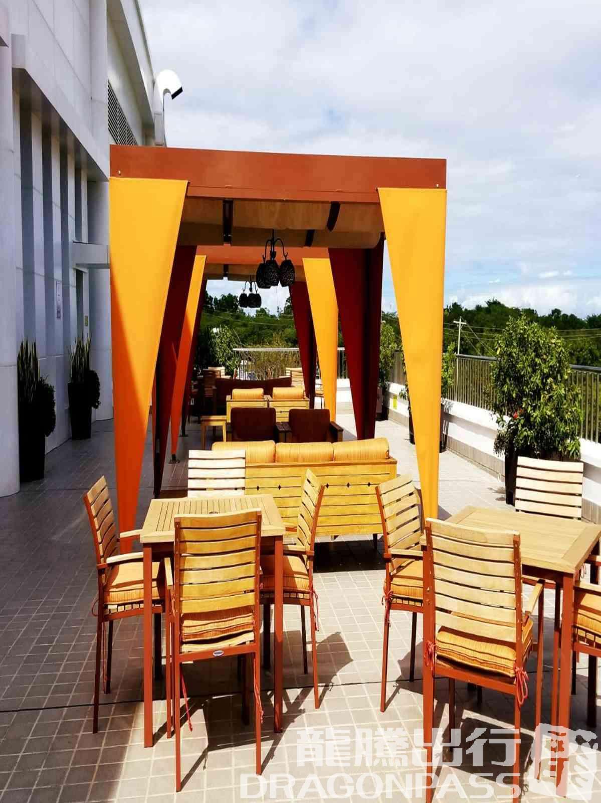 Бизнес-зал Executive Lounge в аэропорту Сент-Джонс (ANU)