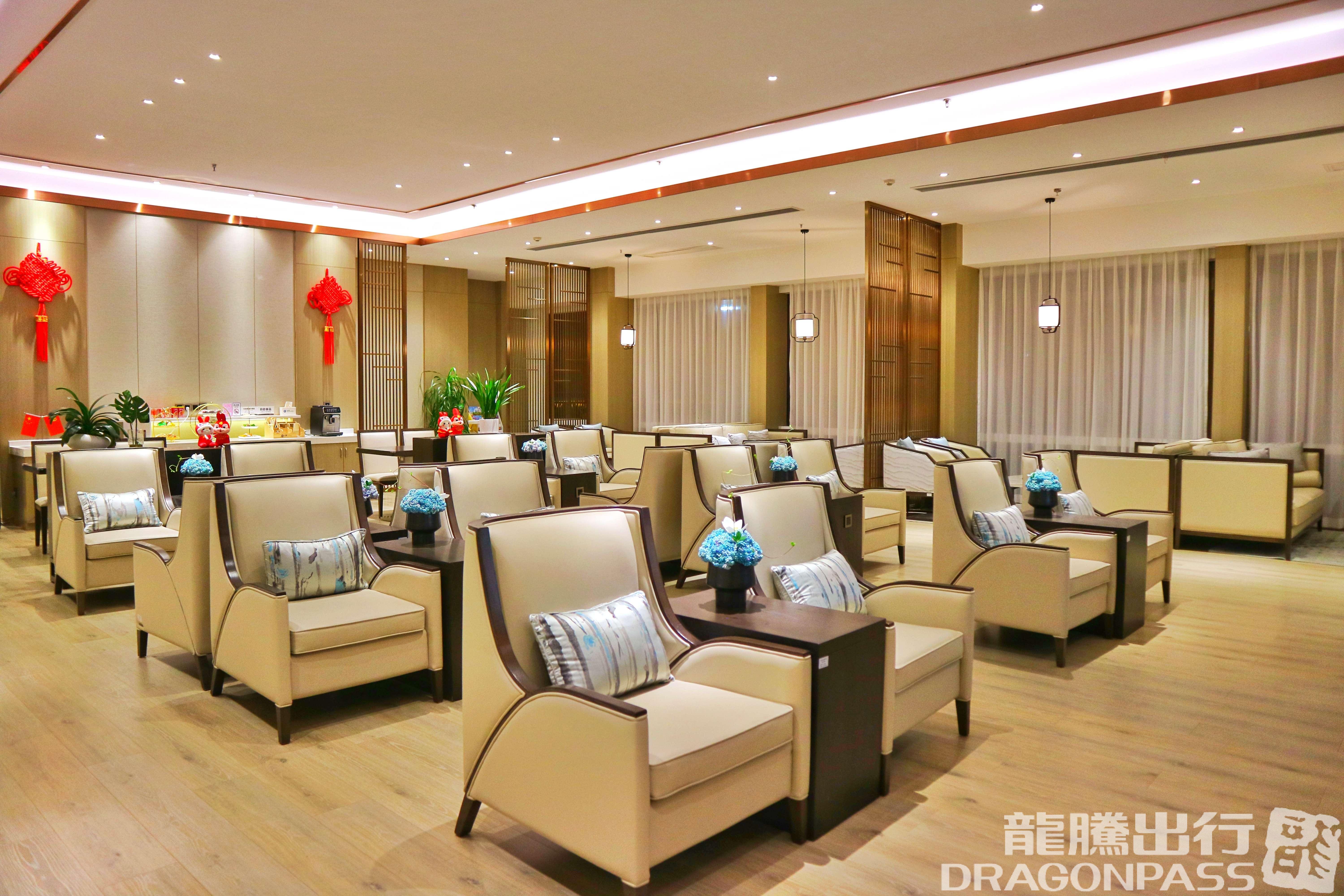 Бизнес-зал First Class Lounge No.1 в аэропорту Аэропорт Чжанцзяцзе Хэхуа (DYG)