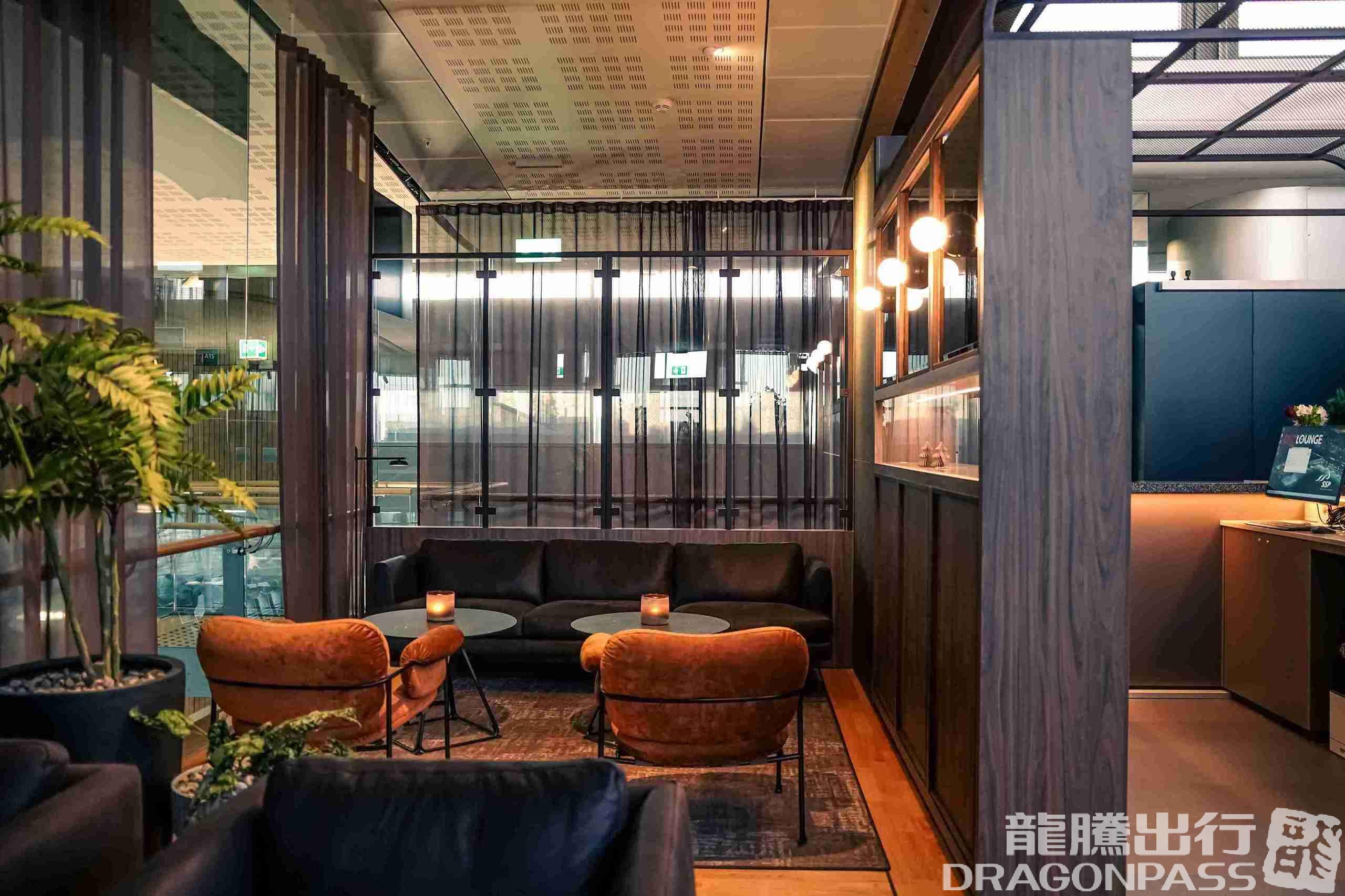 Бизнес-зал OSL Lounge Innland в аэропорту Гардермуэн (OSL)