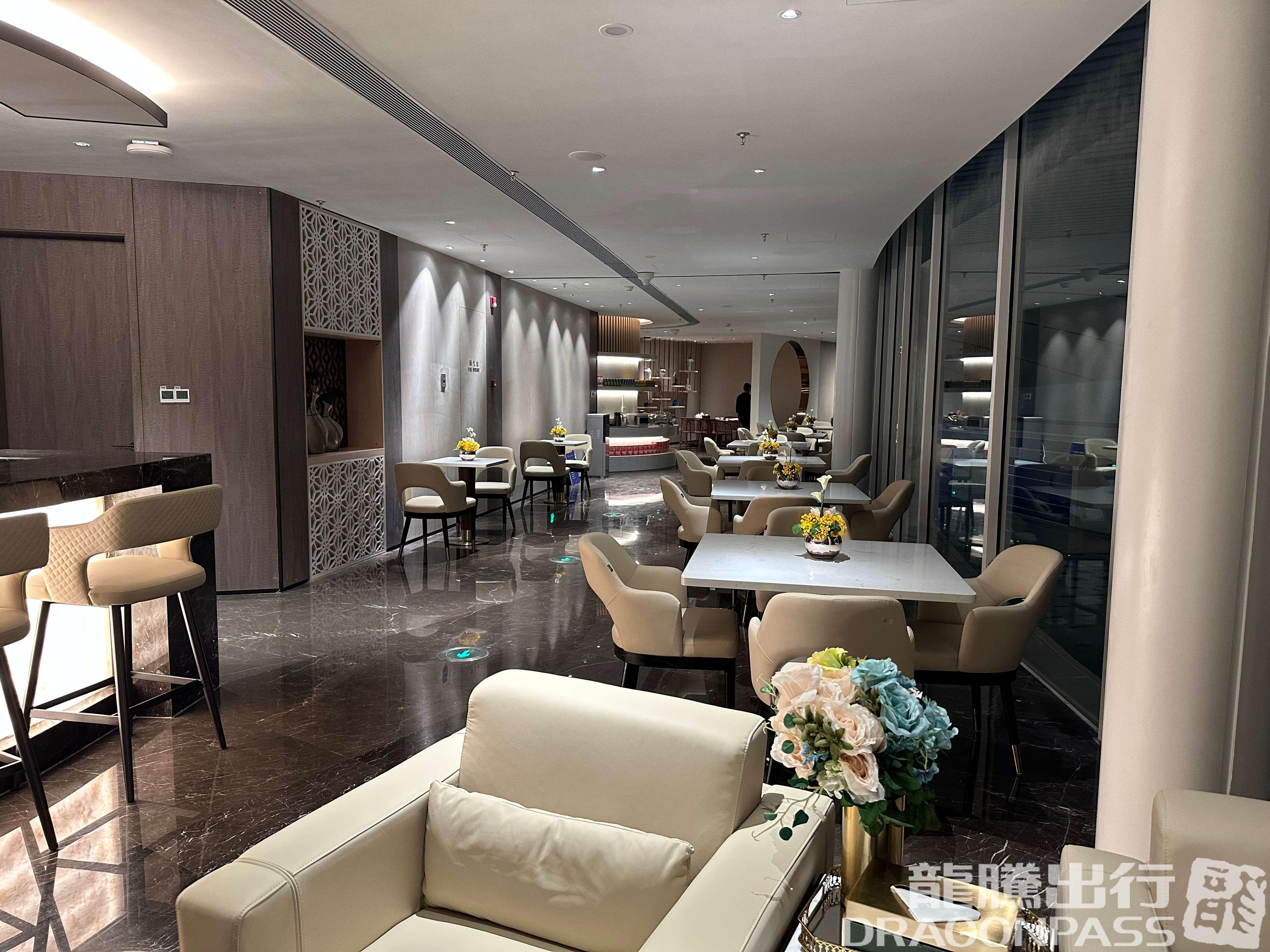 Бизнес-зал First Class Lounge в аэропорту Международный аэропорт Цзеянь Чаошань (SWA)