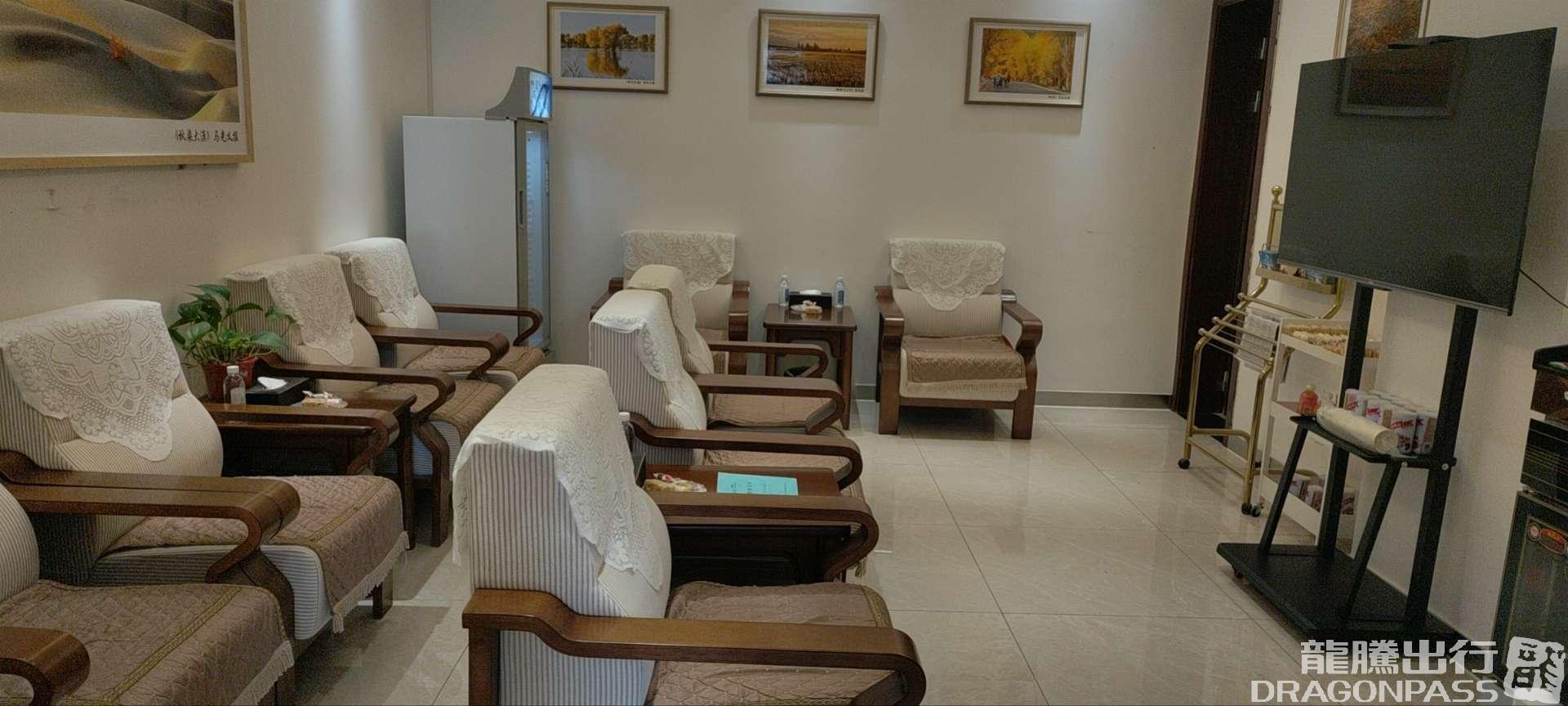 Бизнес-зал First Class Lounge(Domestic) в аэропорту Аэропорт Алаэр Талиму (ACF)