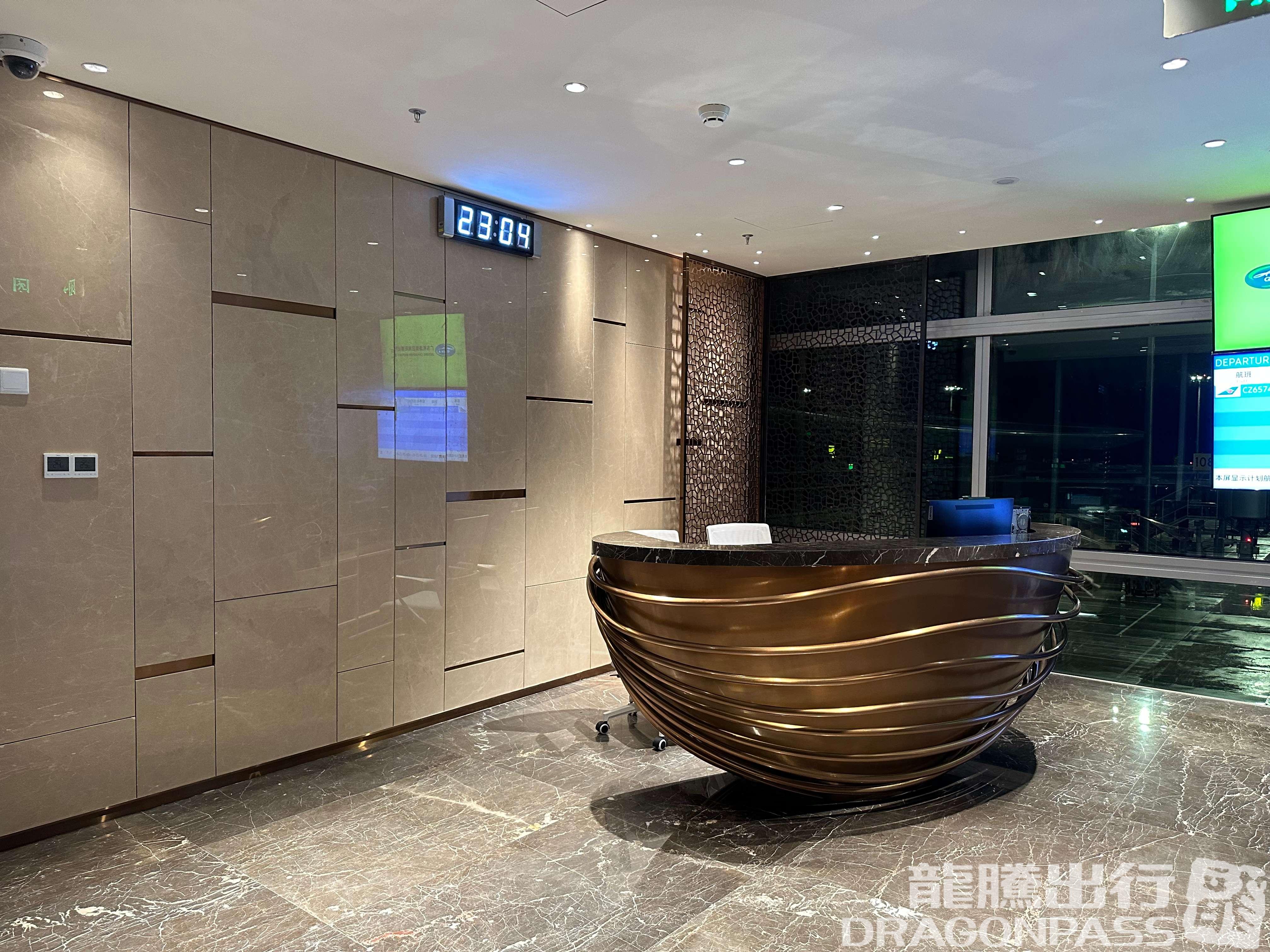 Бизнес-зал First Class Lounge в аэропорту Международный аэропорт Цзеянь Чаошань (SWA)