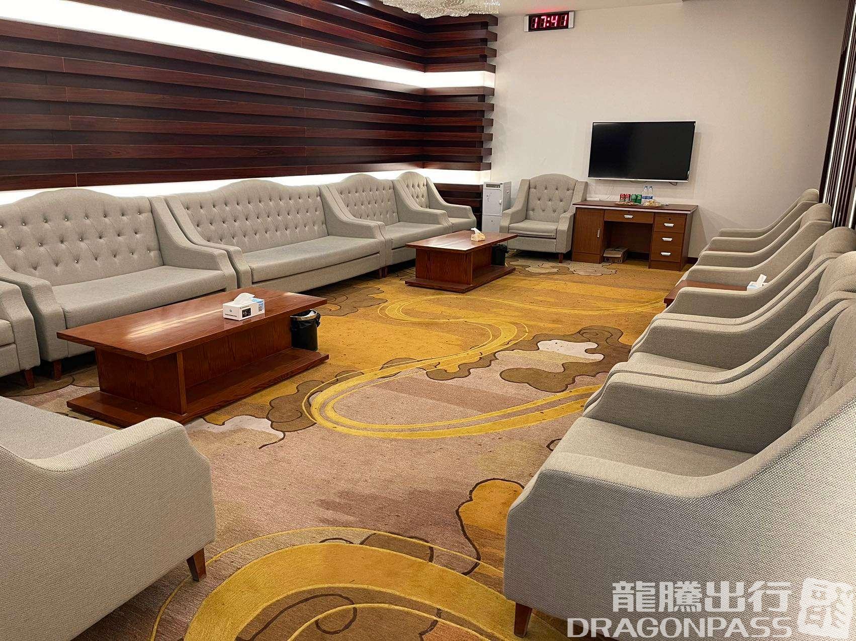 Бизнес-зал Gold and Silver Card First Class Lounge в аэропорту Аэропорт Лоулань (RQA)