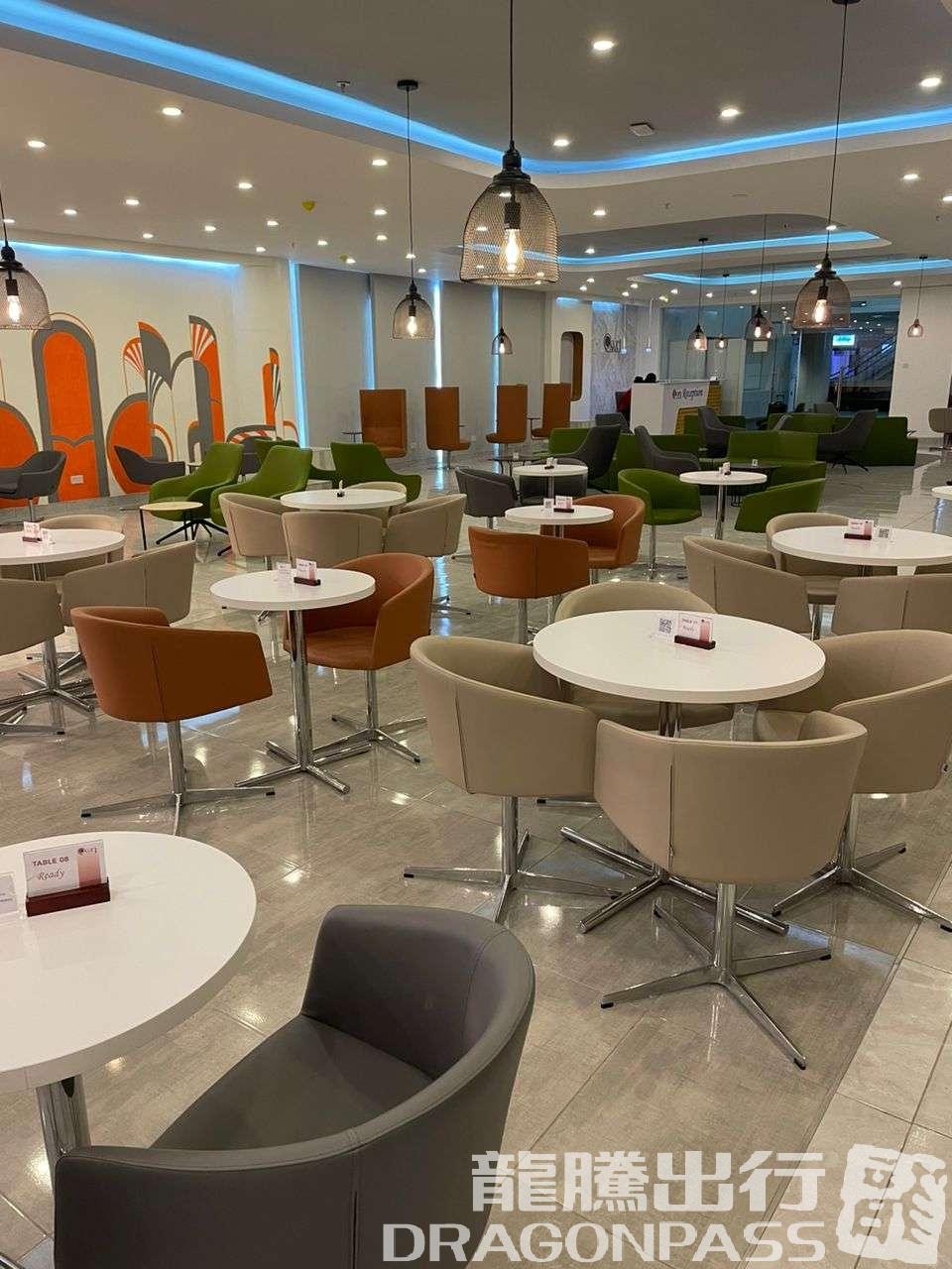 Бизнес-зал Pearl Lounge в аэропорту Роберт Габриел Магб (HRE)