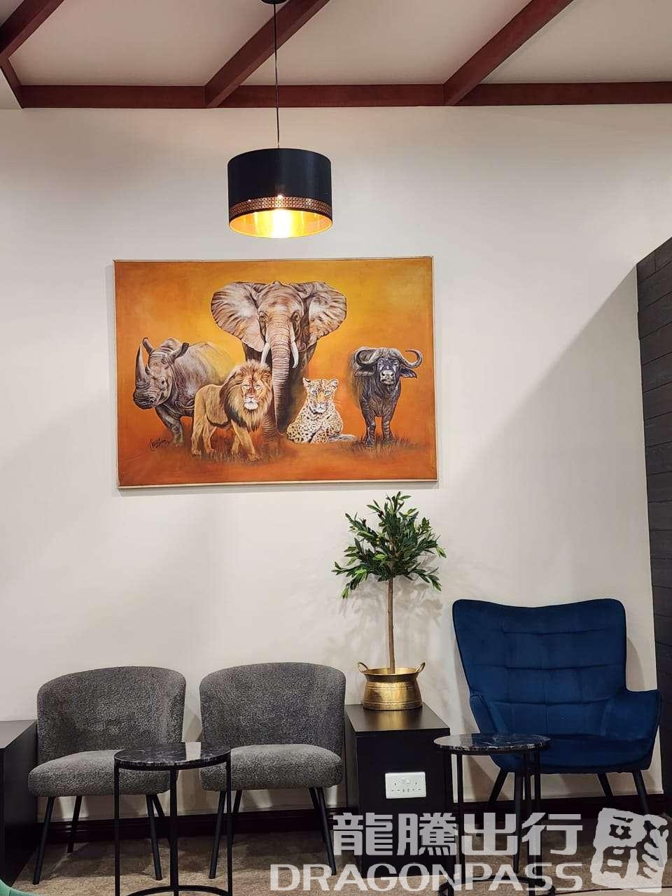 Бизнес-зал Vhakacha Lounge в аэропорту Роберт Габриел Магб (HRE)