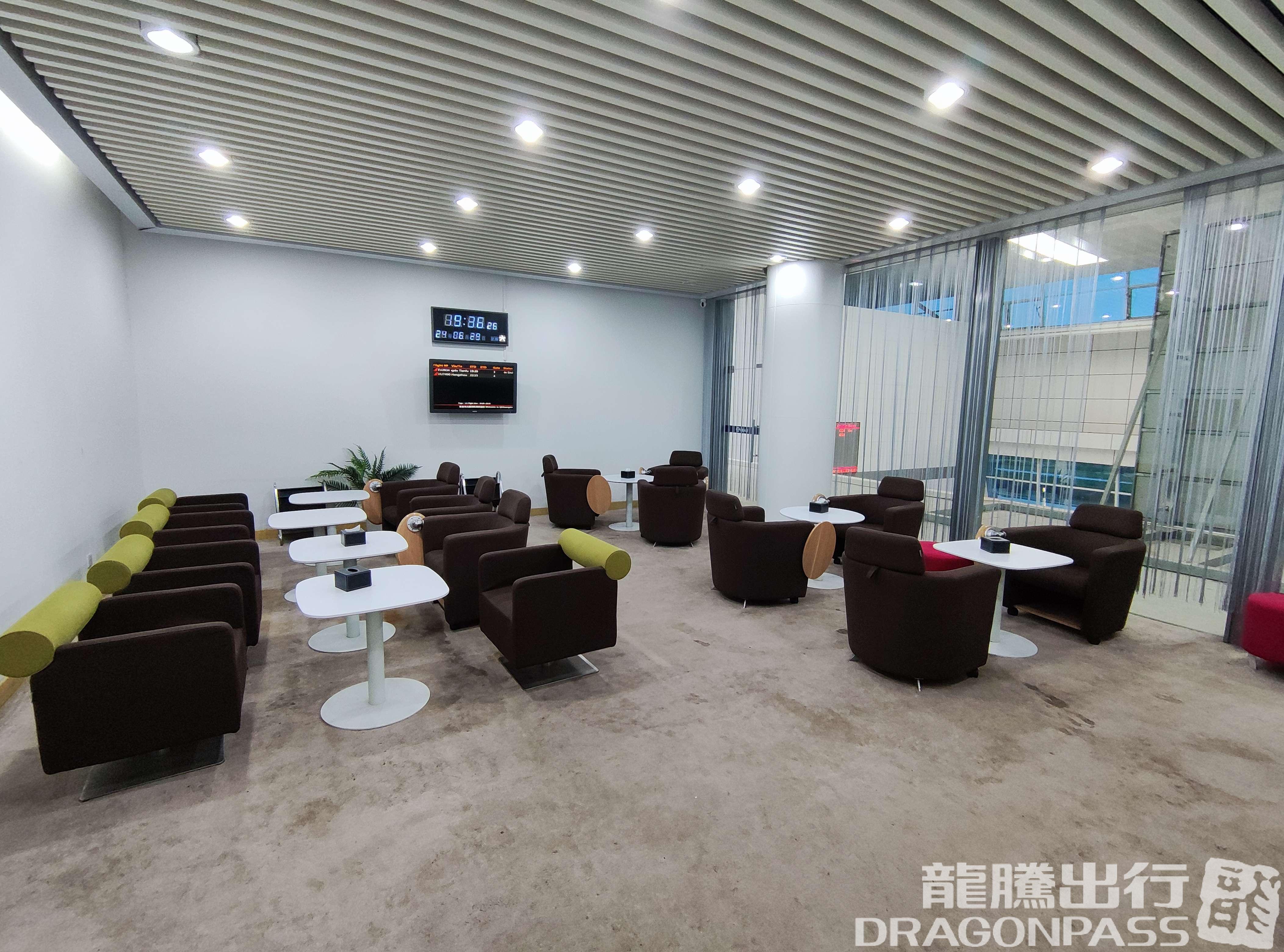 Бизнес-зал First Class Lounge (Domestic) в аэропорту Qinhuangdao Beidaihe Airport (BPE)