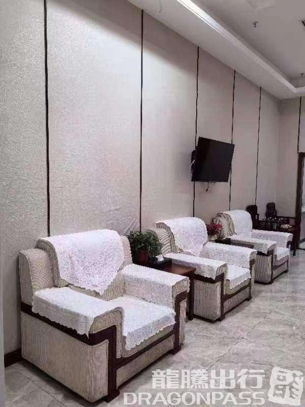 Бизнес-зал Domestic First Class Lounge в аэропорту Аэропорт Сяньян (XFN)