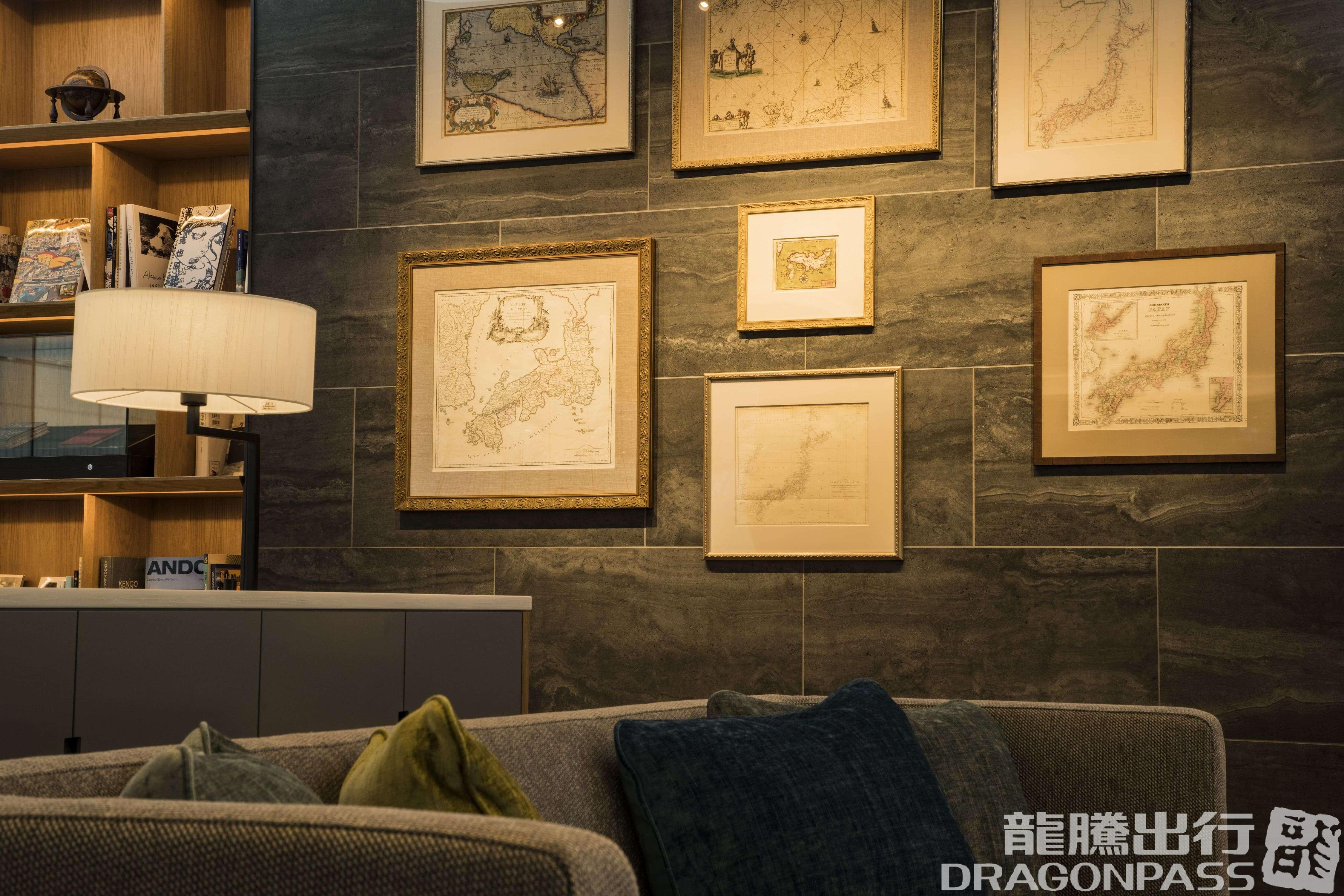 Бизнес-зал CAFÉ SKY LIBRARY в аэропорту Титосэ (CTS)