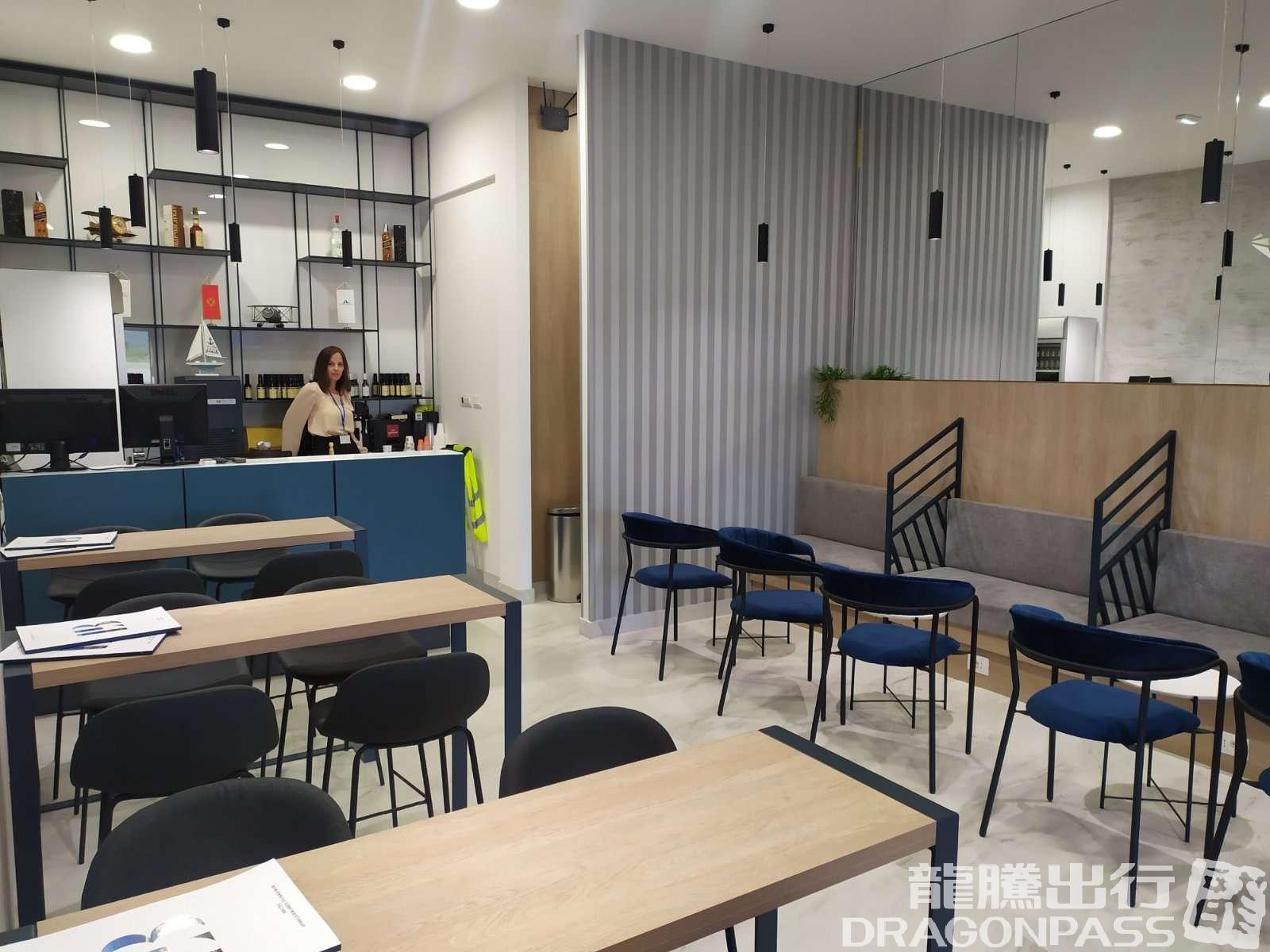 Бизнес-зал Business Lounge в аэропорту Тиват (TIV)