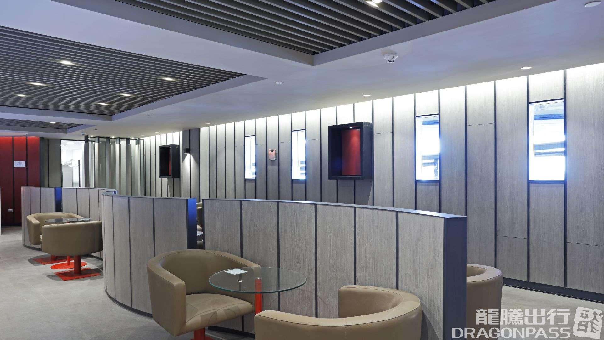 Бизнес-зал Andes Lounge в аэропорту Мерино Бенитес (SCL)