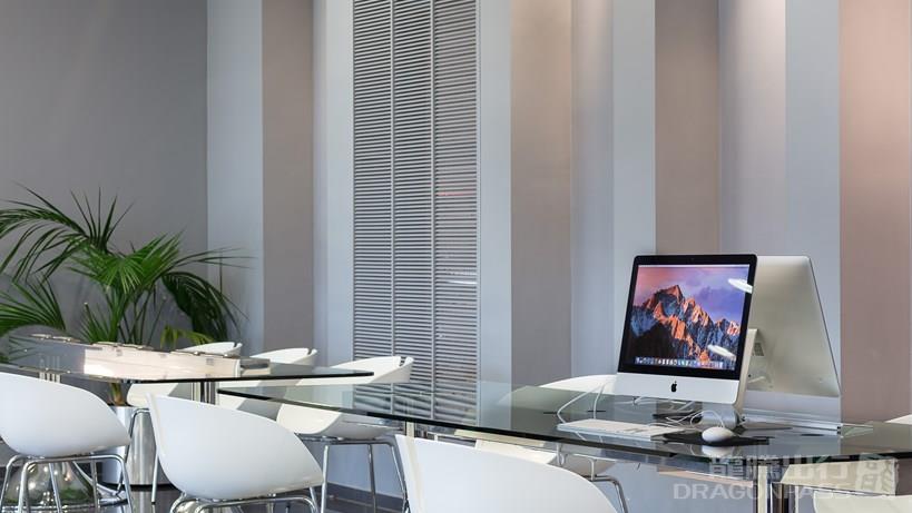 Бизнес-зал Goldair Handling Lounge Intra Schengen Area в аэропорту Элефтериос Венизелос (ATH)