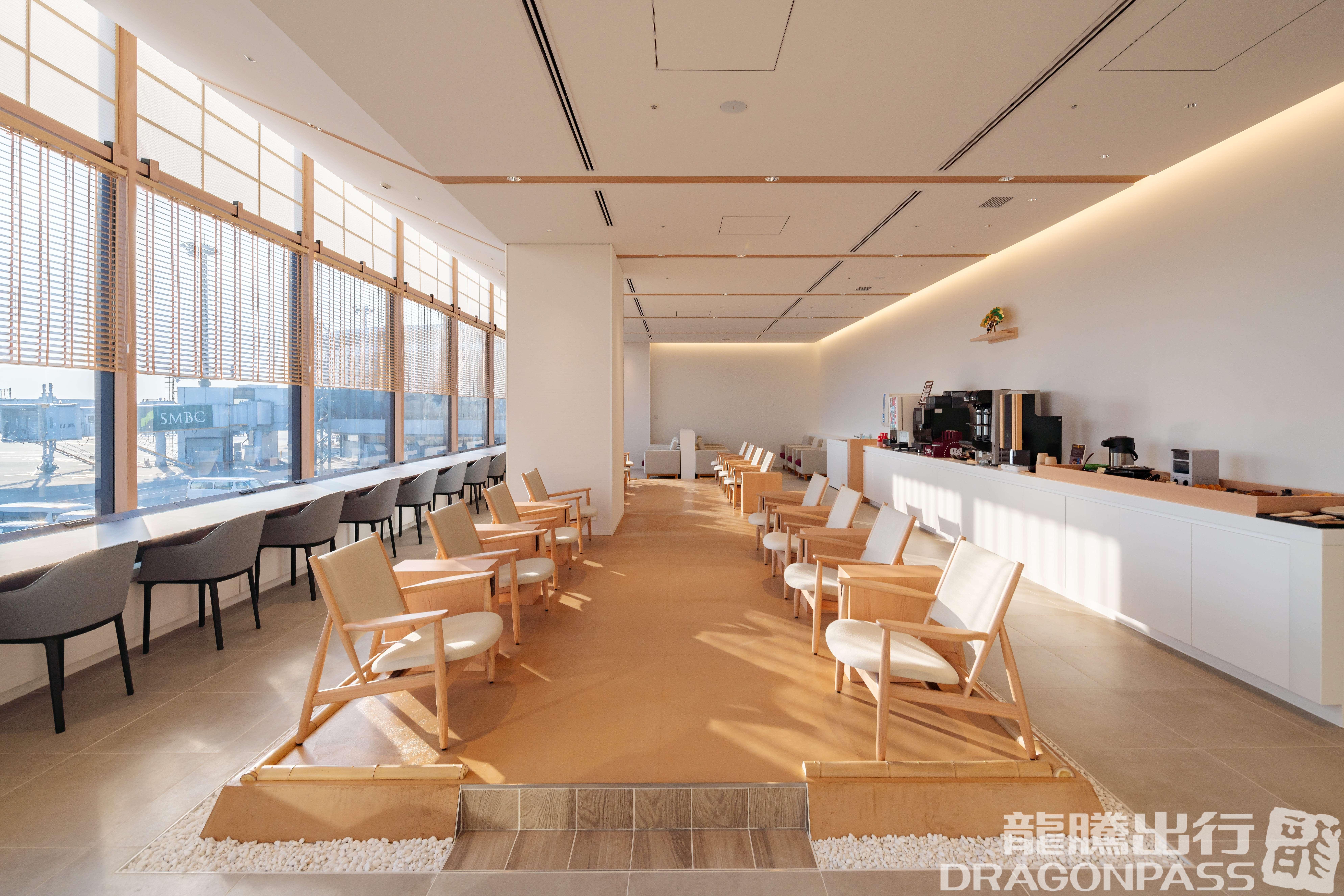 Бизнес-зал I.A.S.S SUPERIOR LOUNGE -NOA- в аэропорту Нарита (NRT)