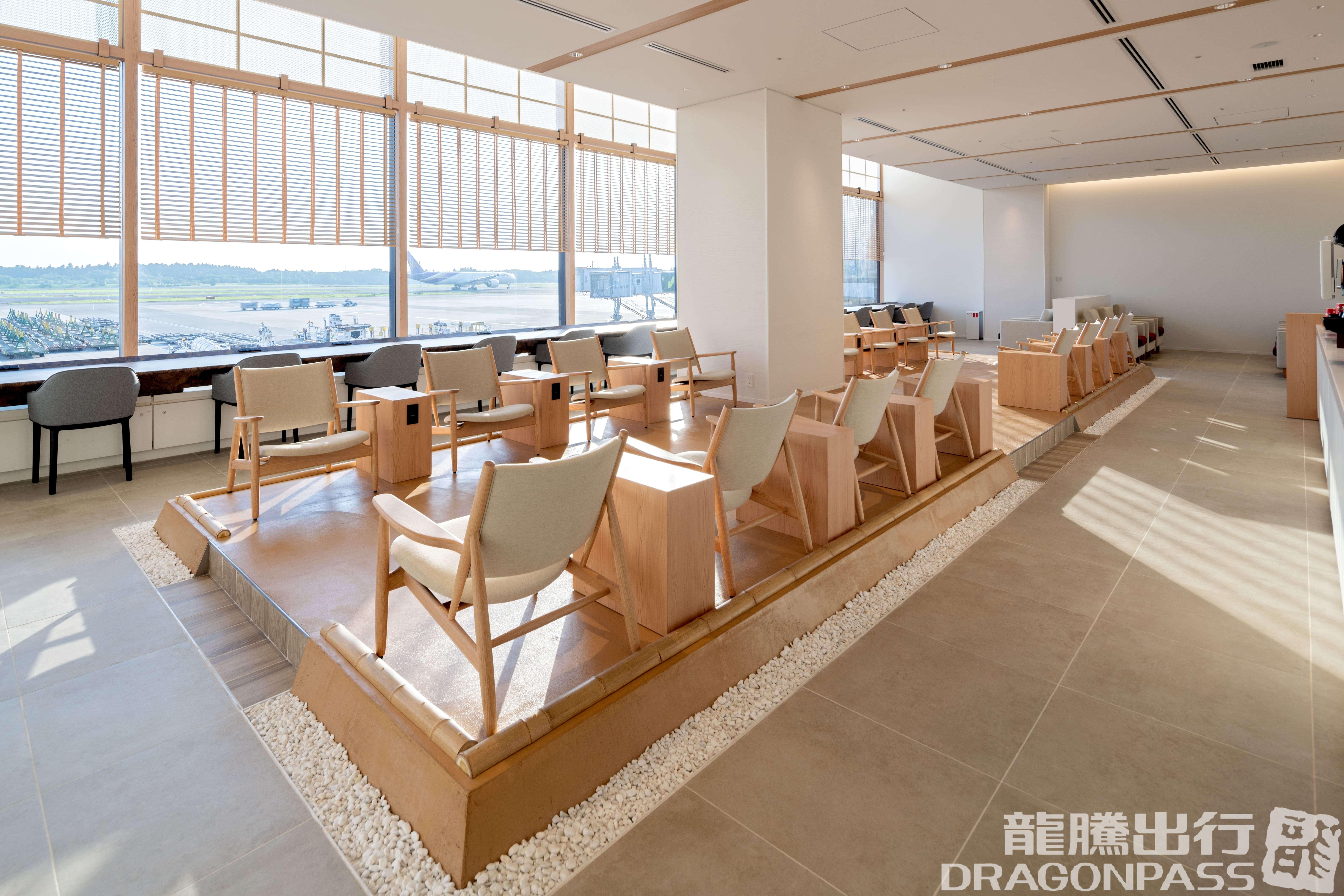 Бизнес-зал I.A.S.S SUPERIOR LOUNGE -NOA- в аэропорту Нарита (NRT)