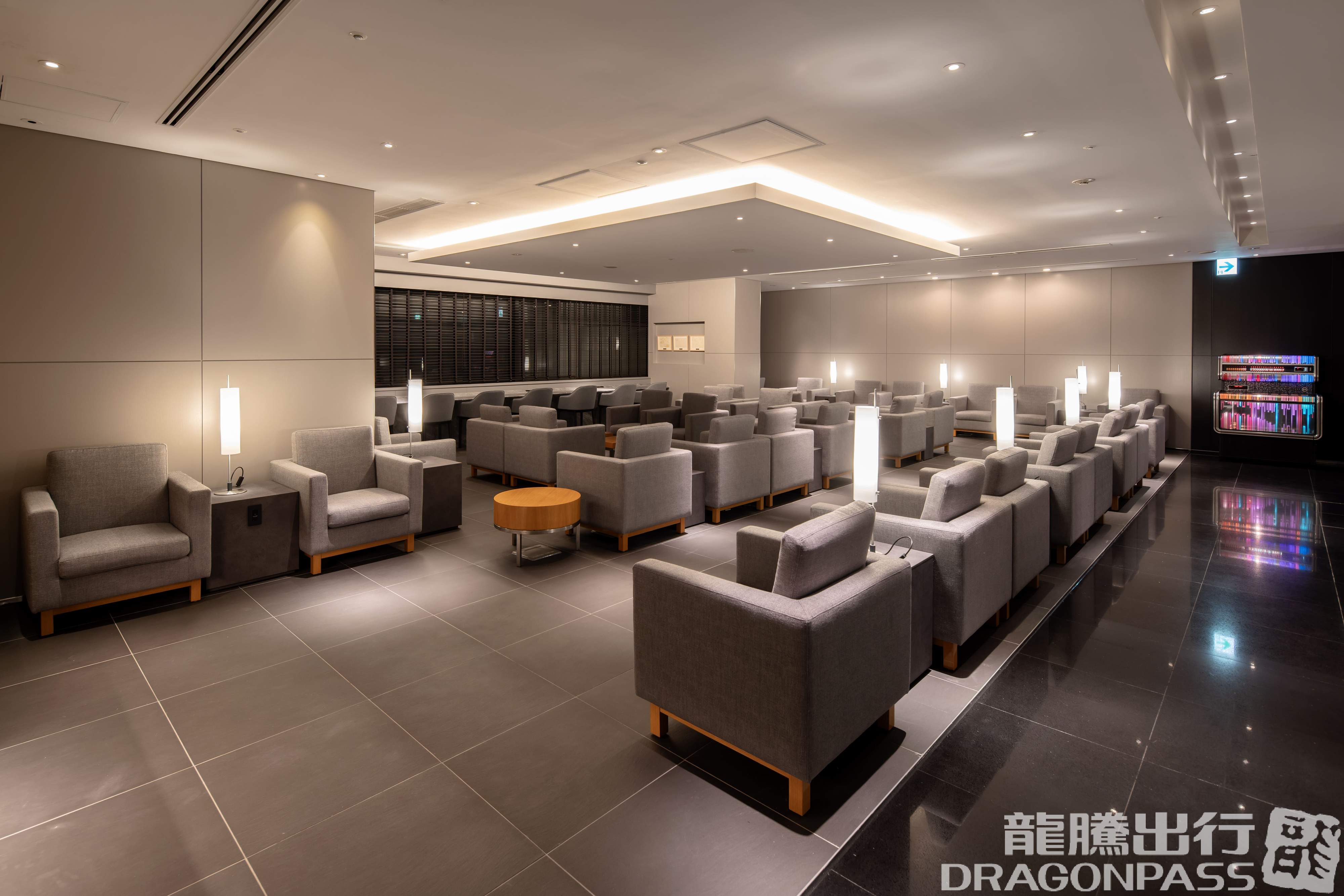 Бизнес-зал I.A.S.S SUPERIOR LOUNGE -KoCoo- в аэропорту Нарита (NRT)