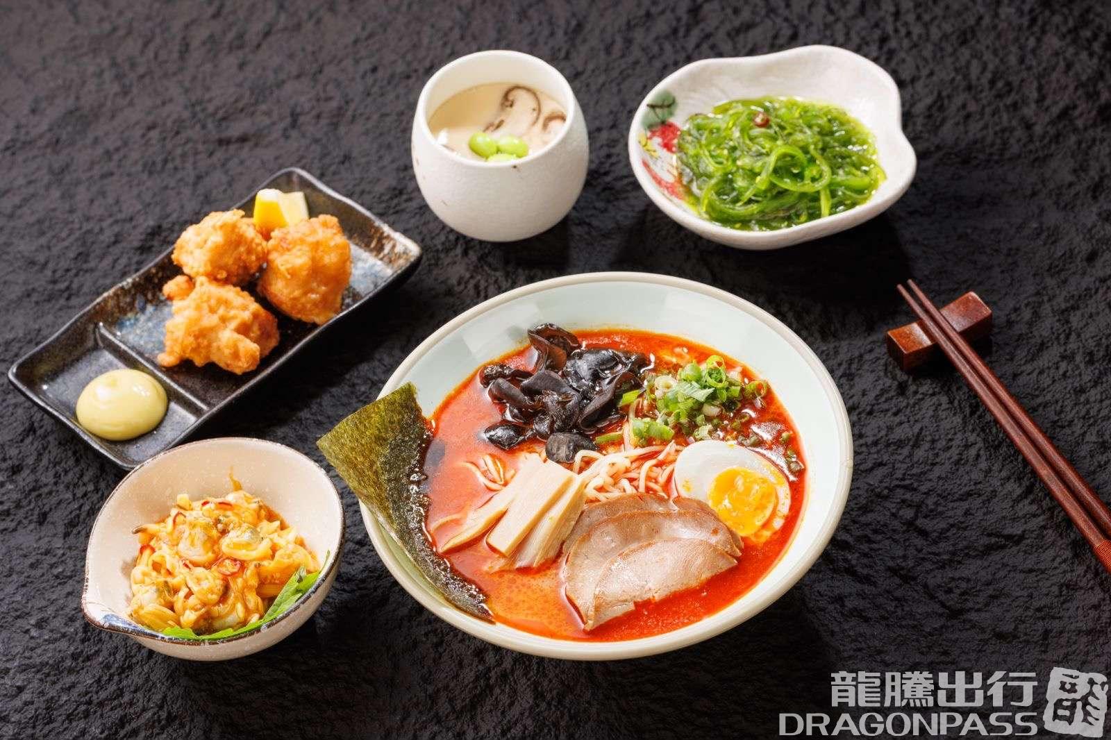 Бизнес-зал Plaza Premium Lounge (T3 Domestic) в аэропорту Чунцин Цзянбэй (CKG)