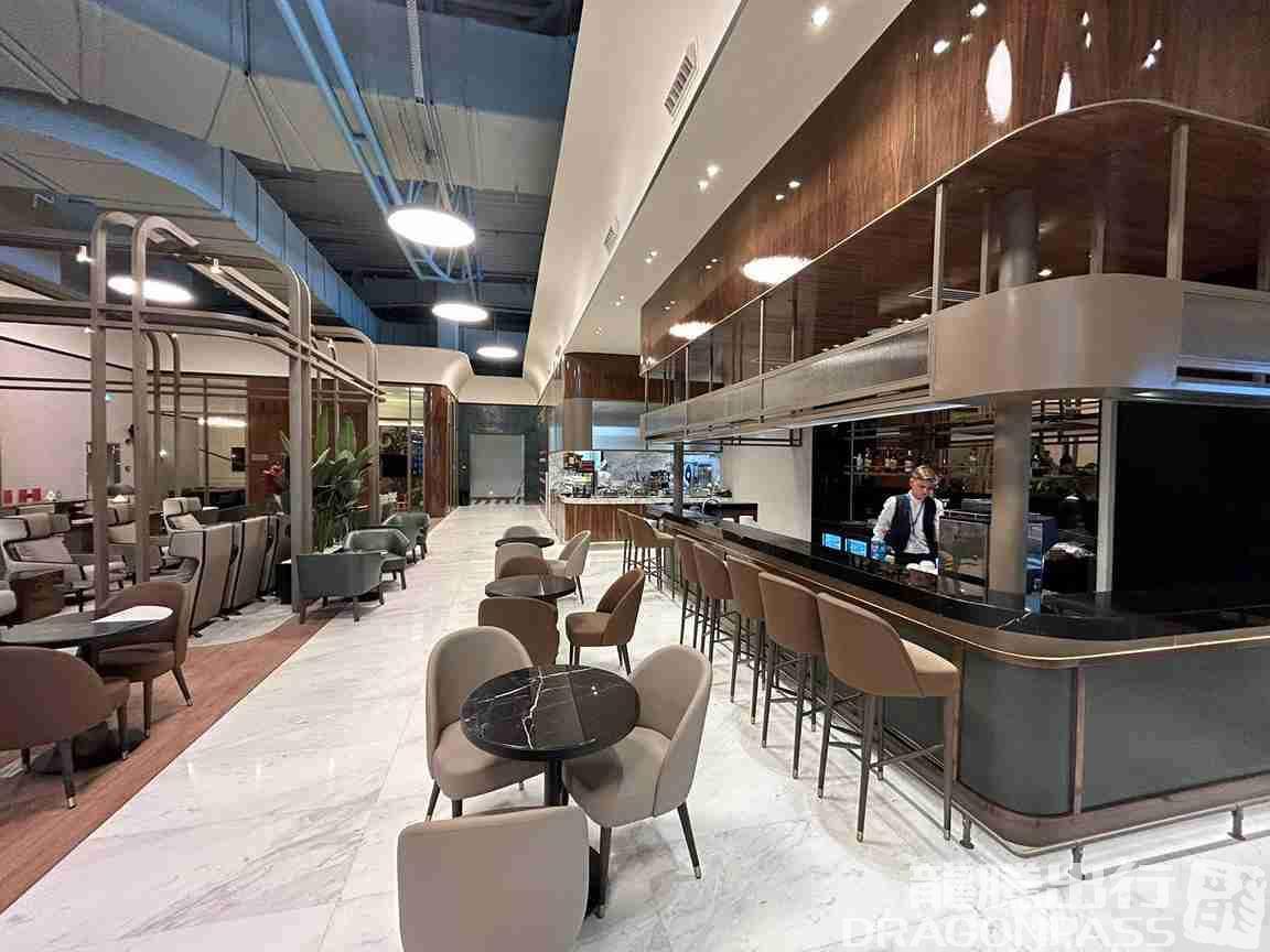 Бизнес-зал Primeclass Business Lounge в аэропорту Алматы (ALA)